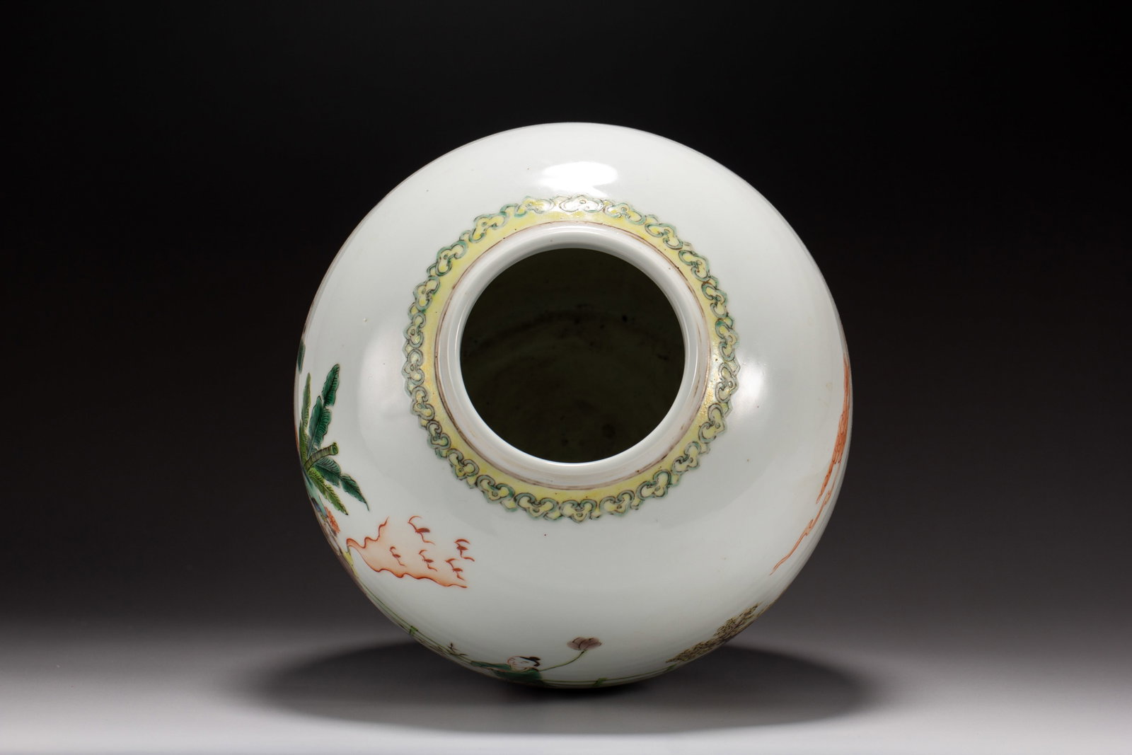 A Chinese Wucai Figural Jar - 8