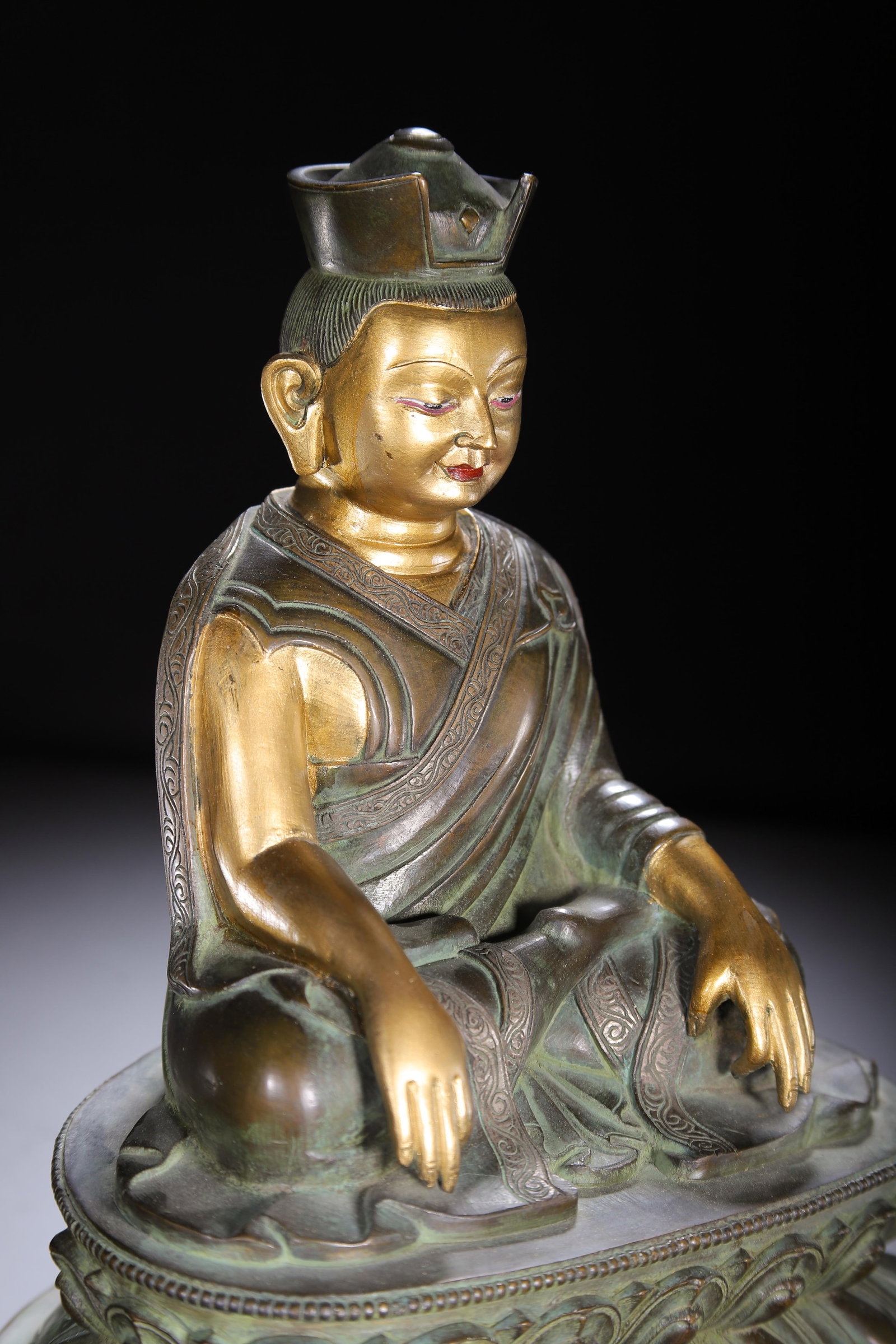 A Chinese Bronze Buddha Statue - 5