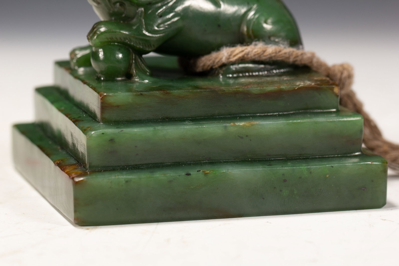 A Chinese Spinach Jade Seal - 3