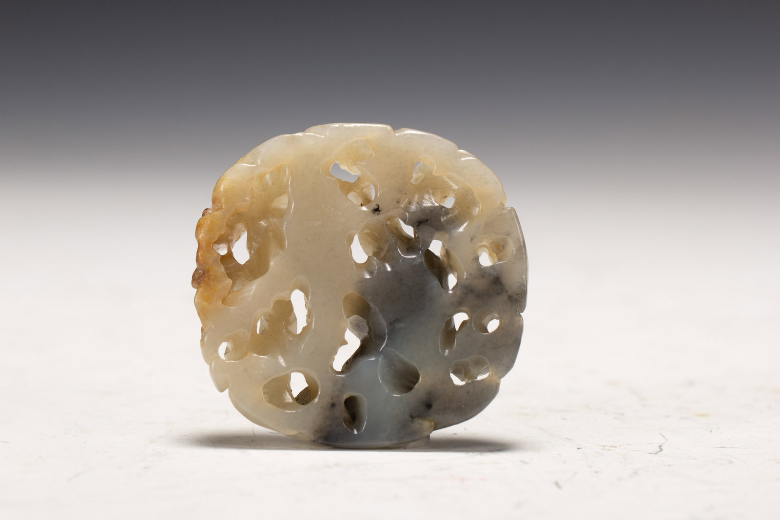 A Chinese Hetian Jade Openwork Plaque - 5