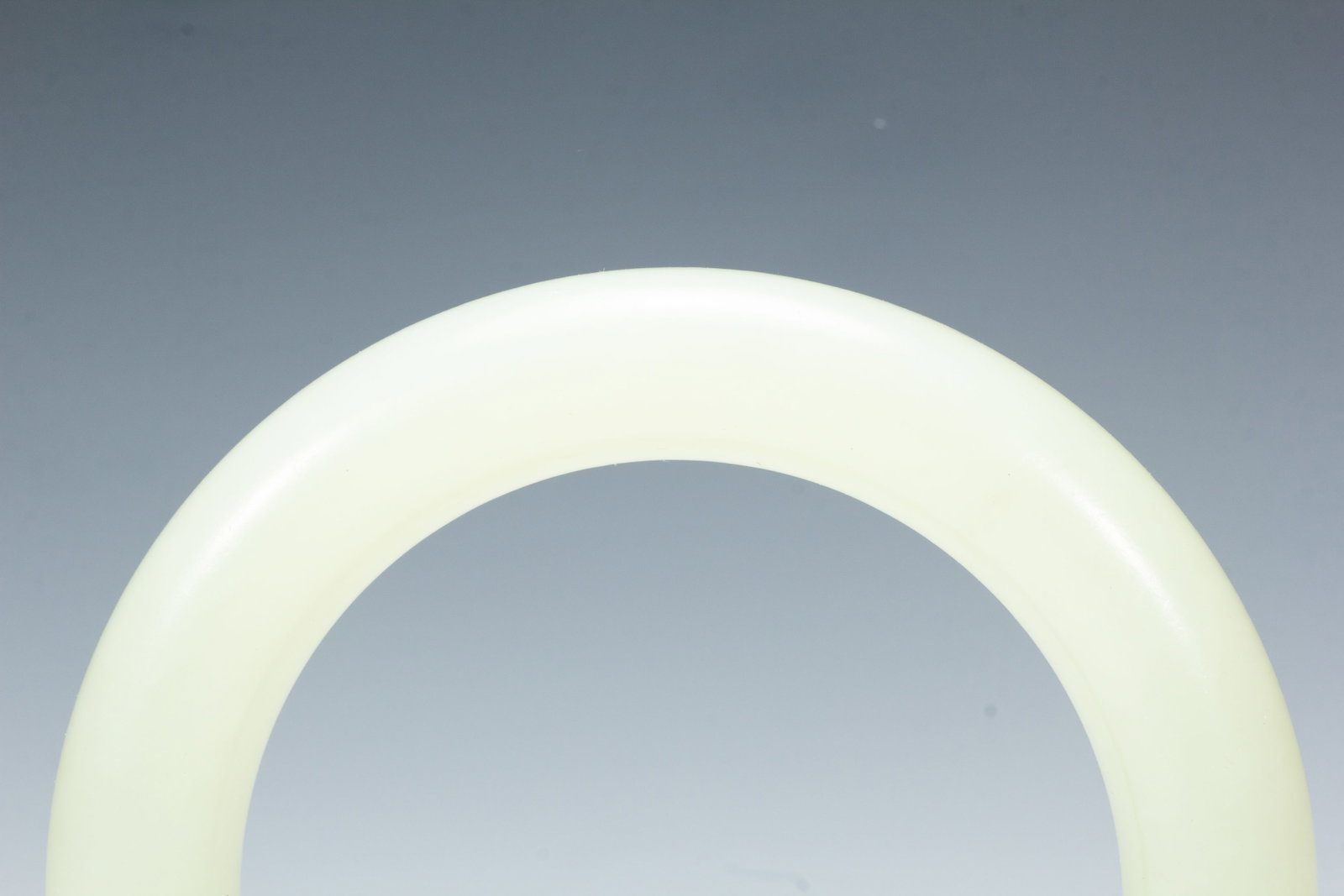 A Chinese Hetian Jade Bangle - 2