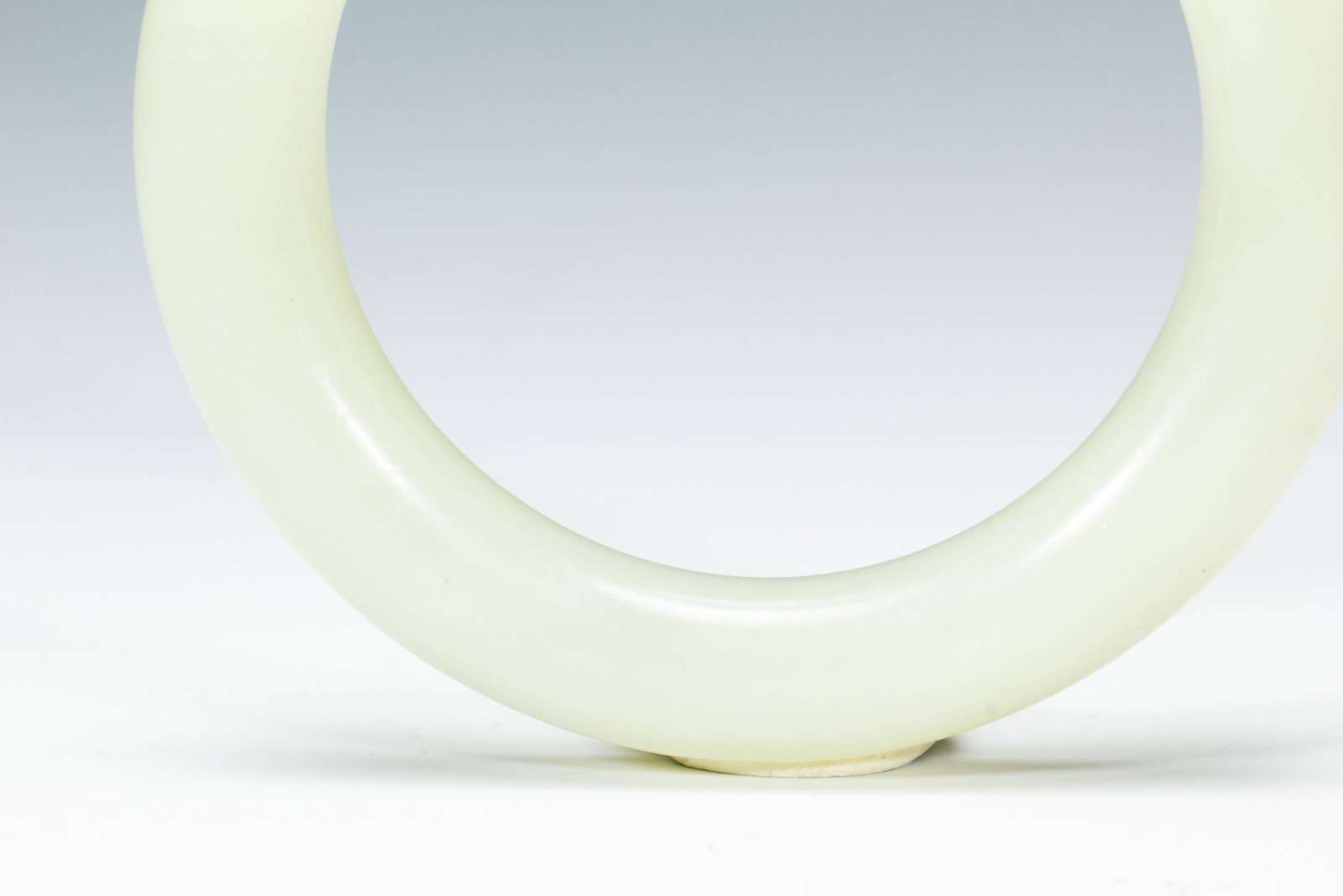 A Chinese Hetian Jade Bangle - 3