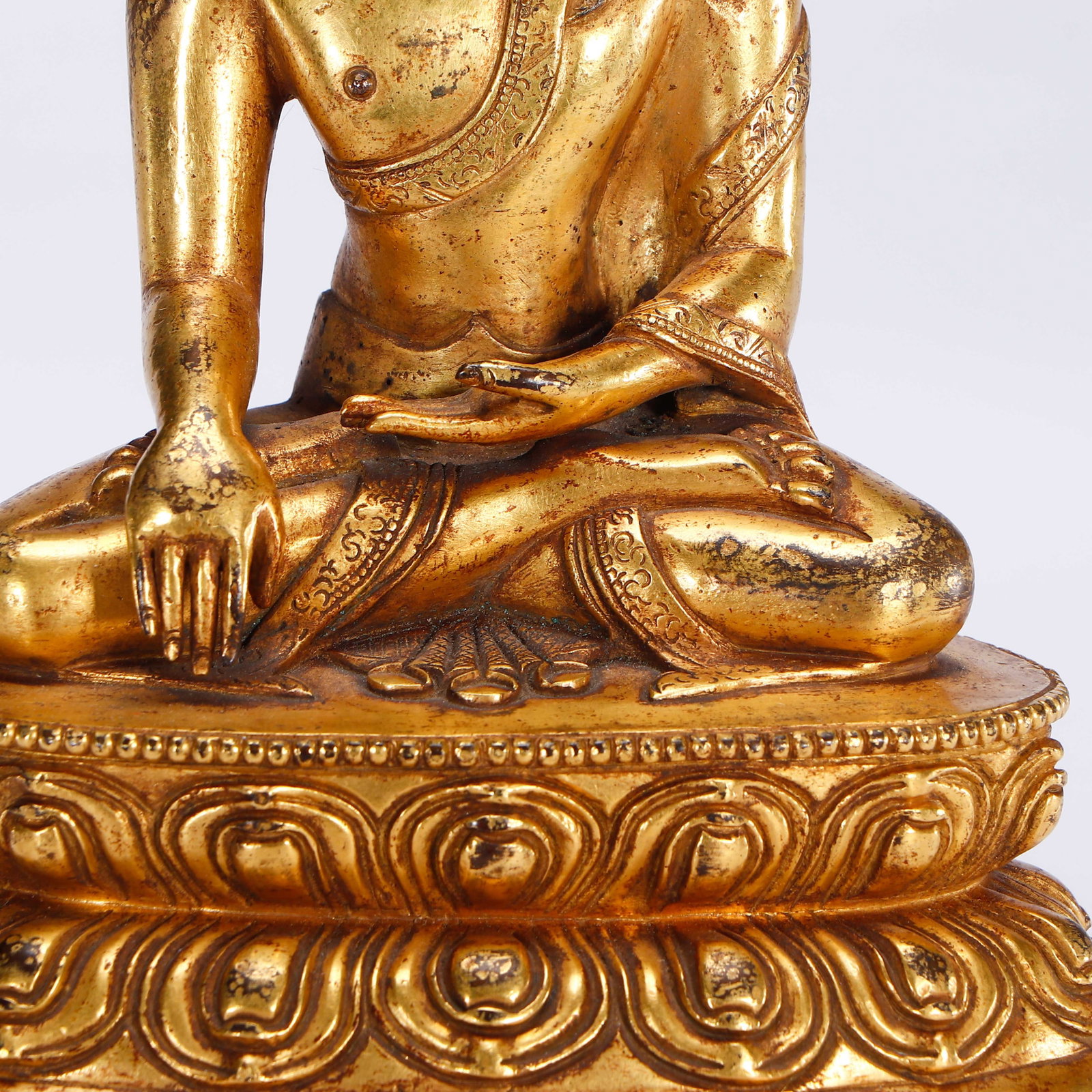A Chinese Gilt-Bronze Buddha - 4