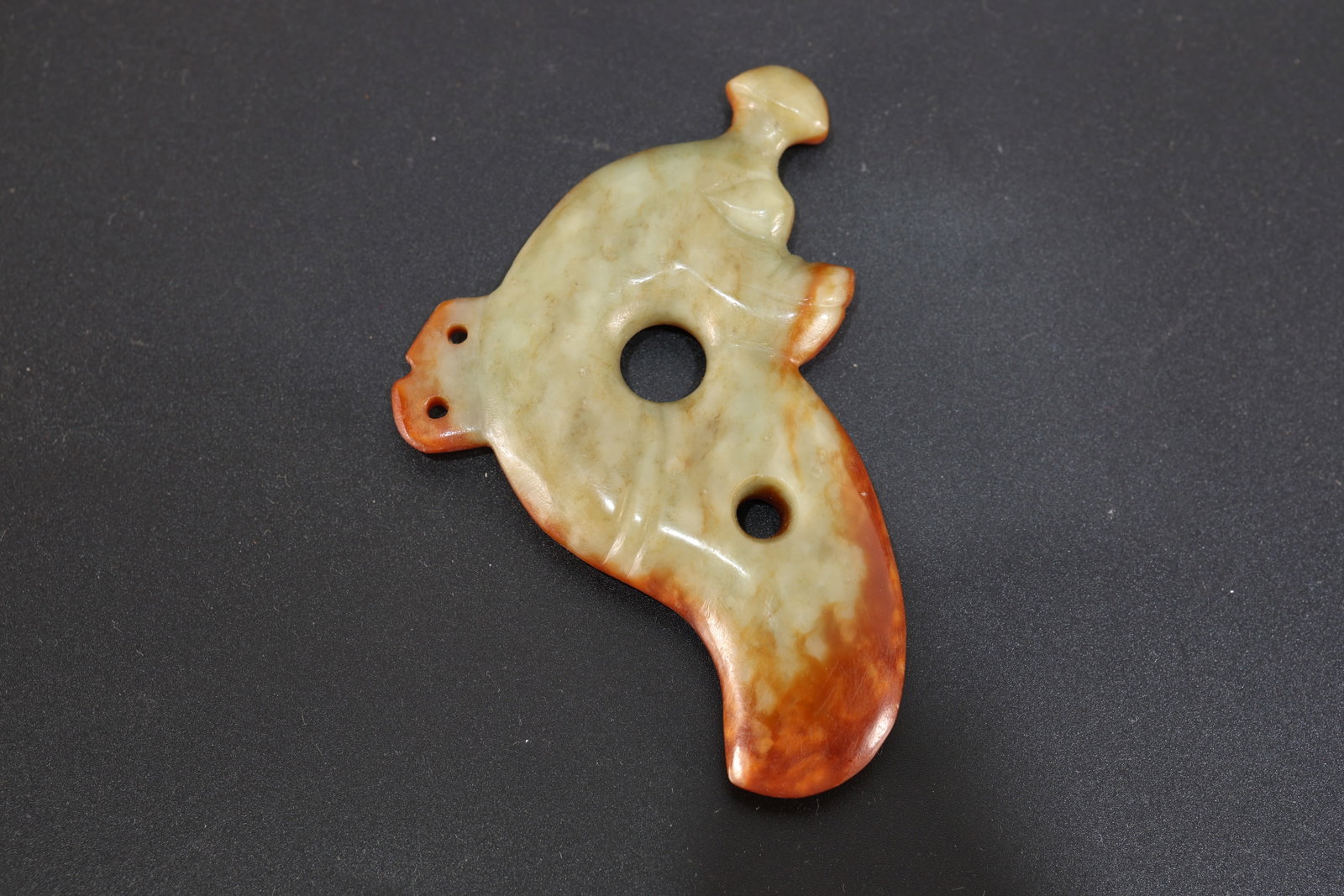 Jade Carved Dragon Shape Bi: Jade Carved Dragon Shape Bi (9.5 x 6 x 1cm)