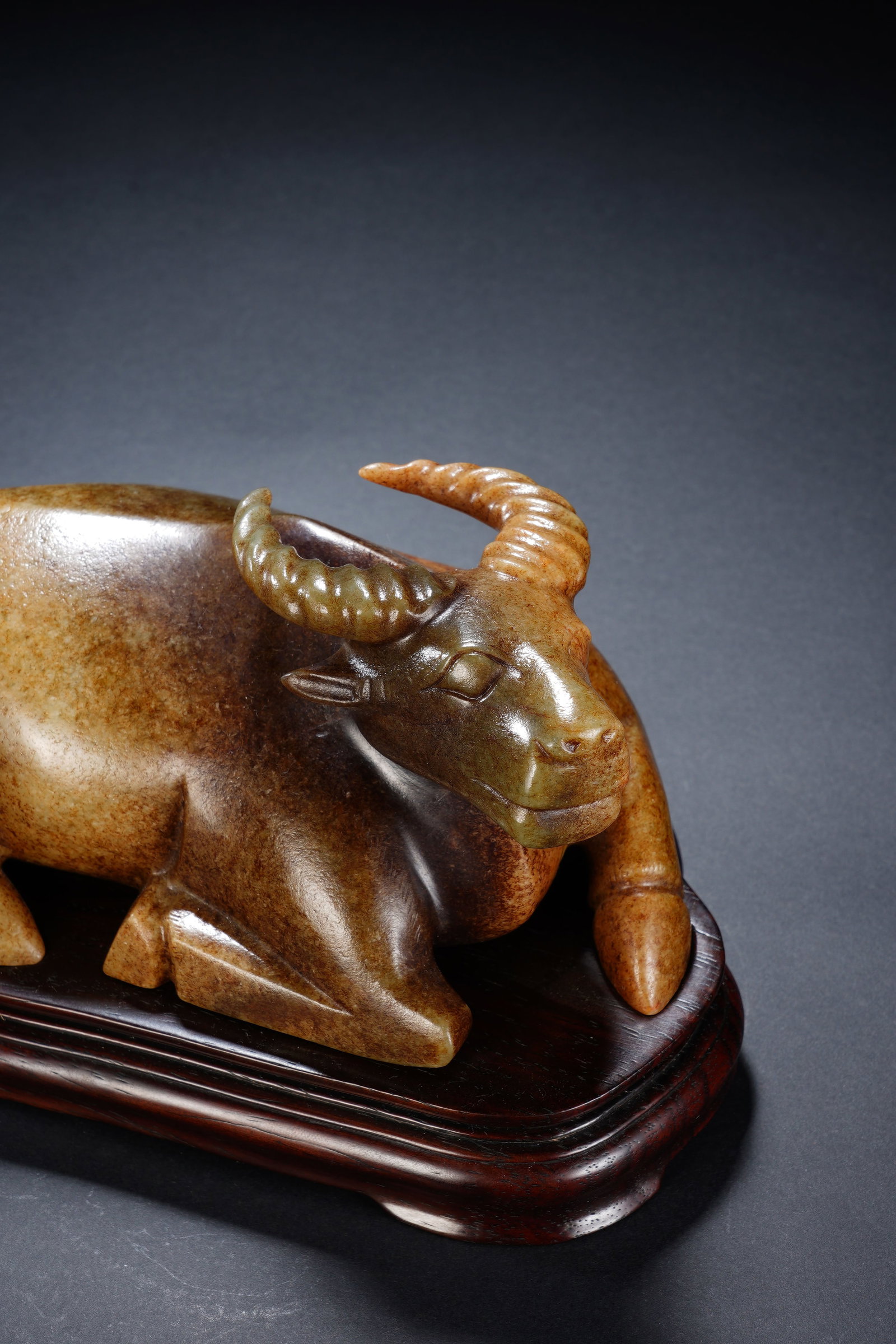 Jade Carved Ox Shape Figure - 2