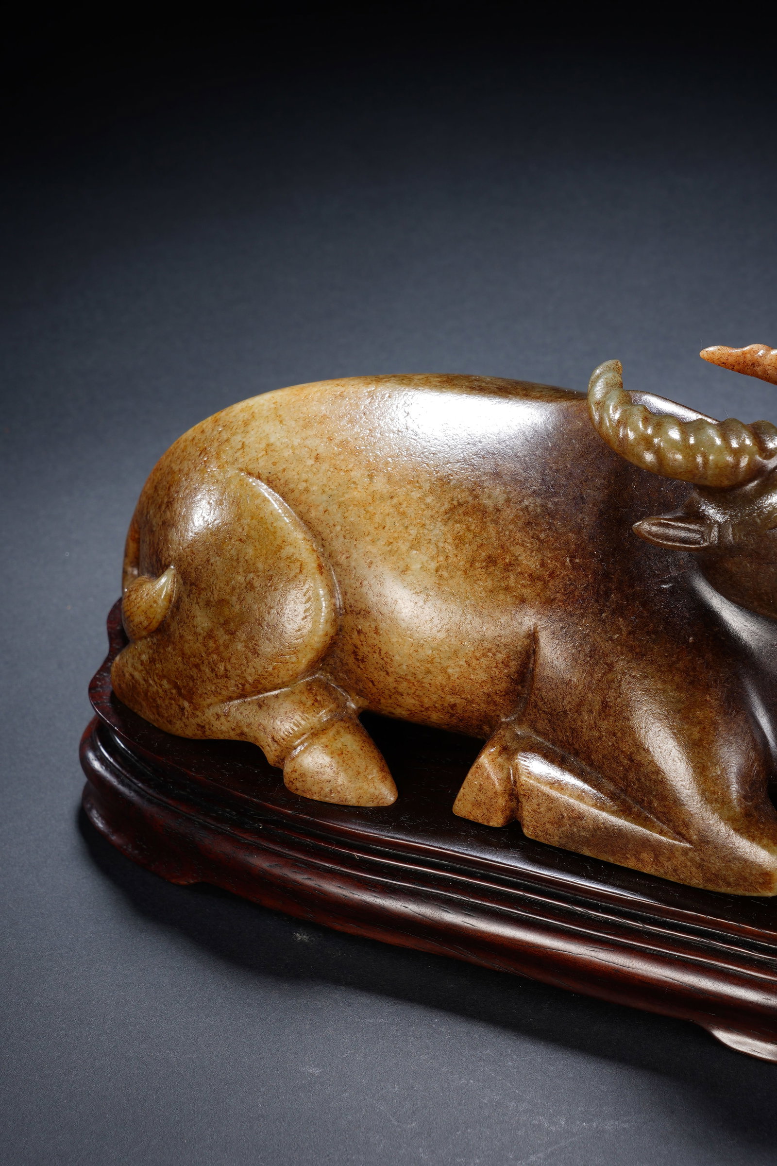 Jade Carved Ox Shape Figure - 3