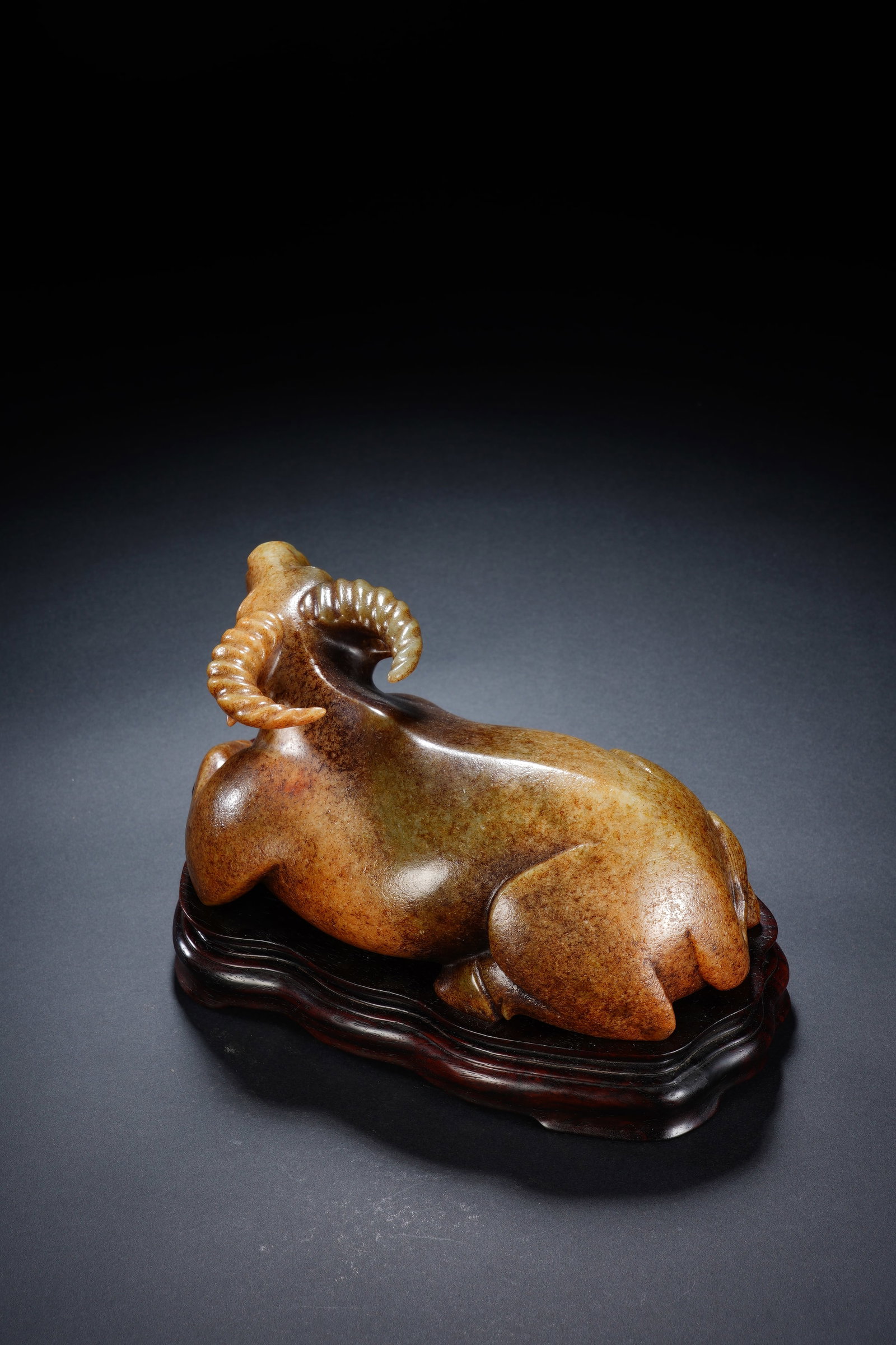 Jade Carved Ox Shape Figure - 7