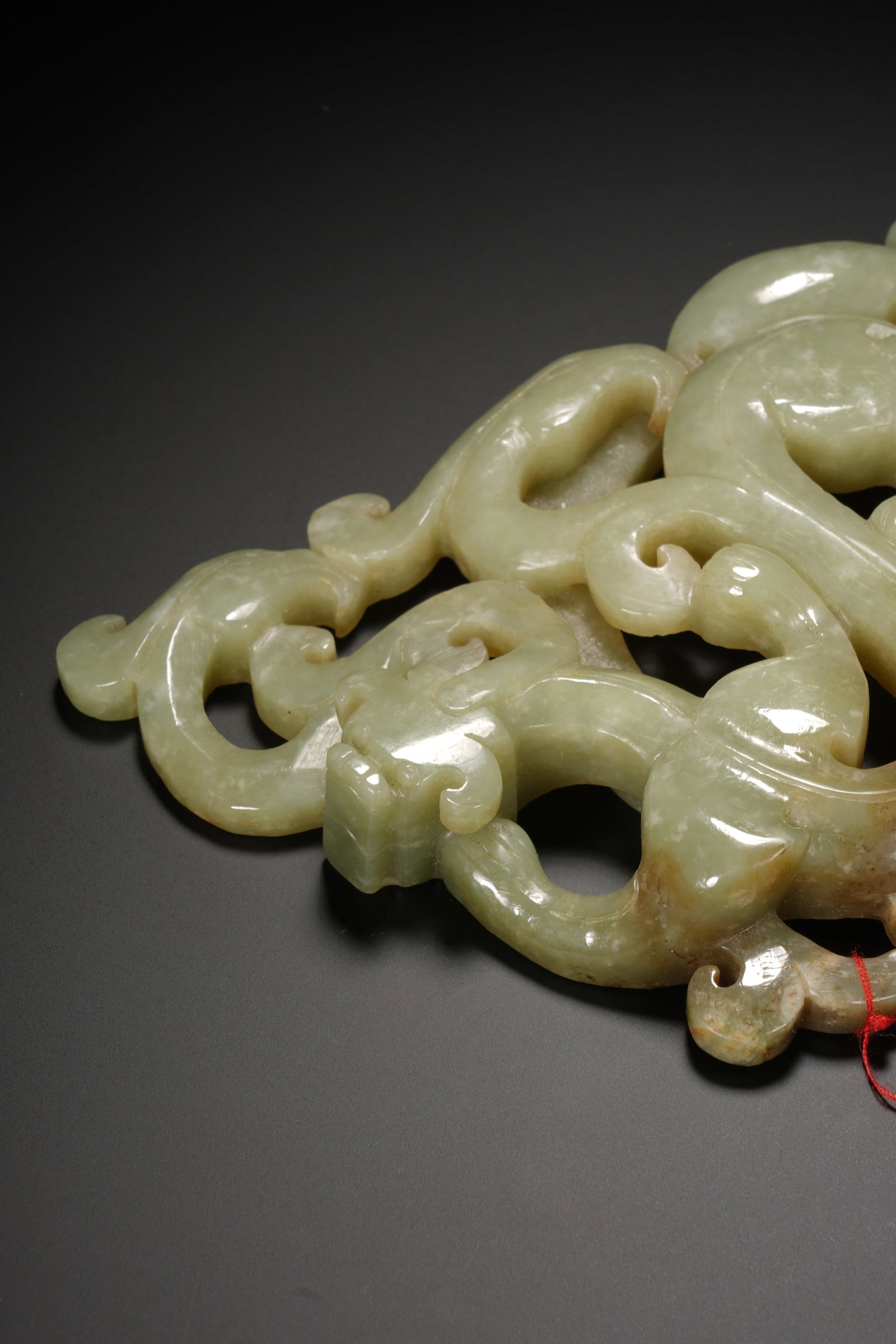 Jade Carved Chi Dragon Pattern Pendant - 2