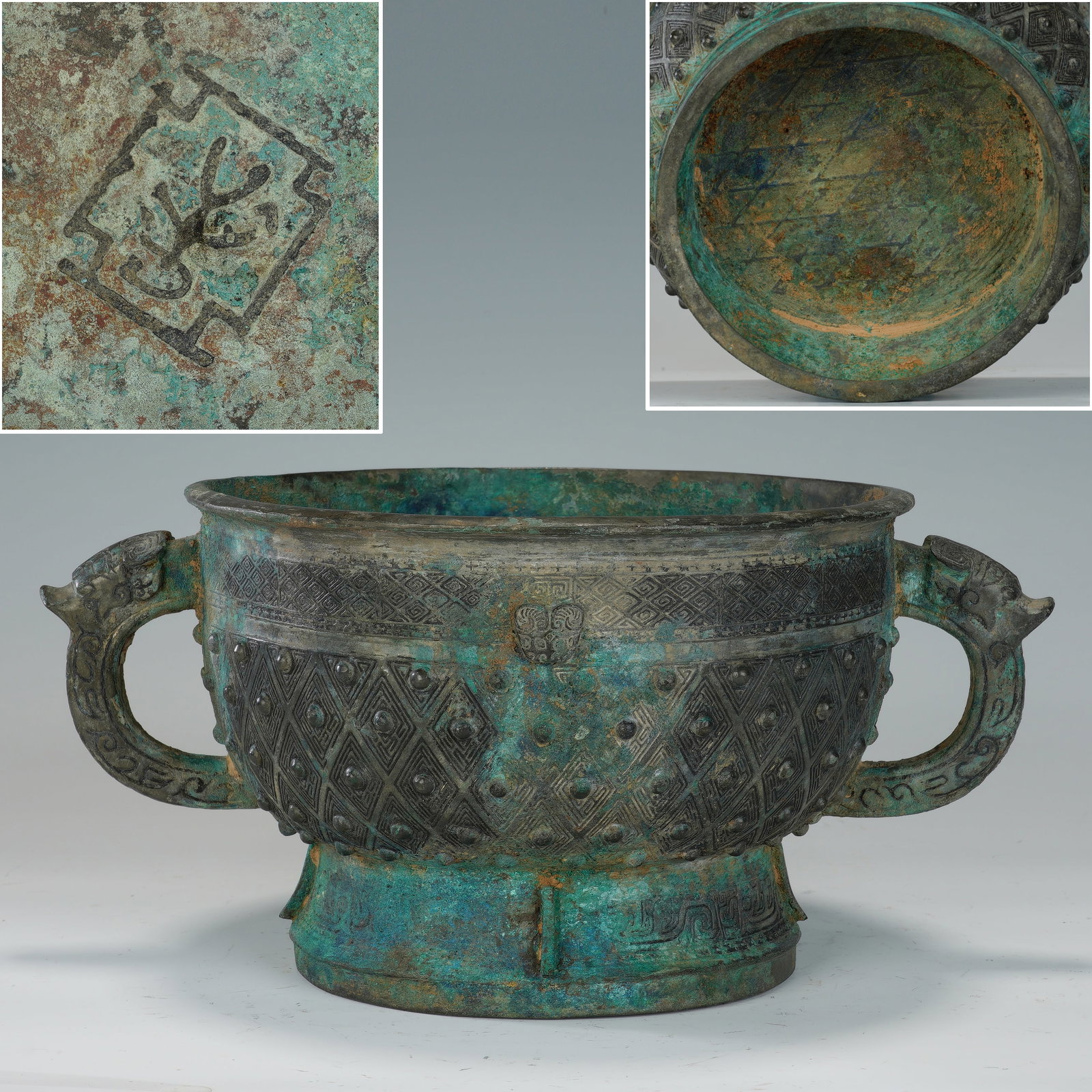 Chinese Bronze Carved Nail Dot Pattern Double Beast Ears Pot: Chinese Bronze Carved Nail Dot Pattern Double Beast Ears Pot (30 x 21.5 x 14cm,Weight 2116g)