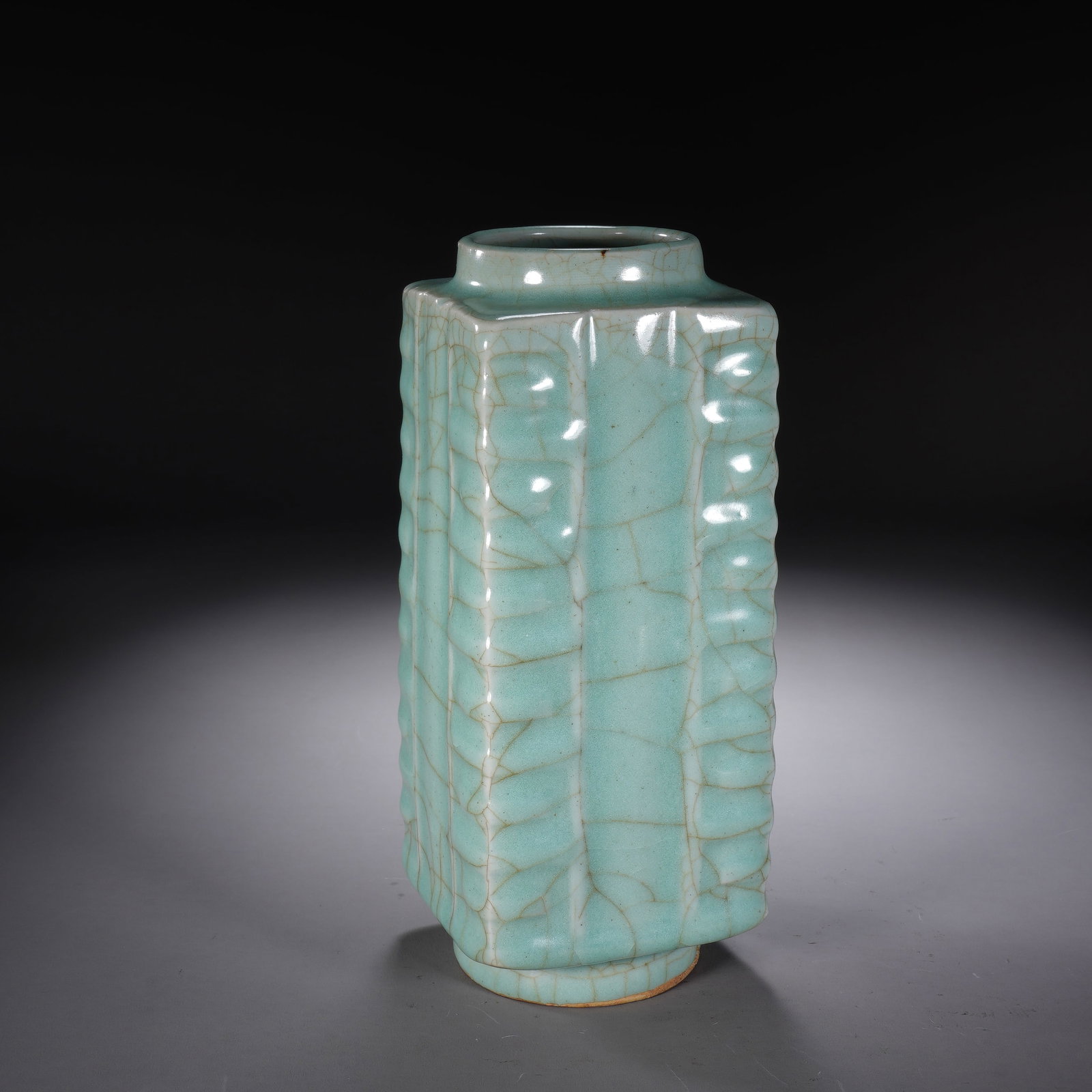 Light Grey Glazed Porcelain Cong Shape Vase: Light Grey Glazed Porcelain Cong Shape Vase (8 x 8 x 19cm)