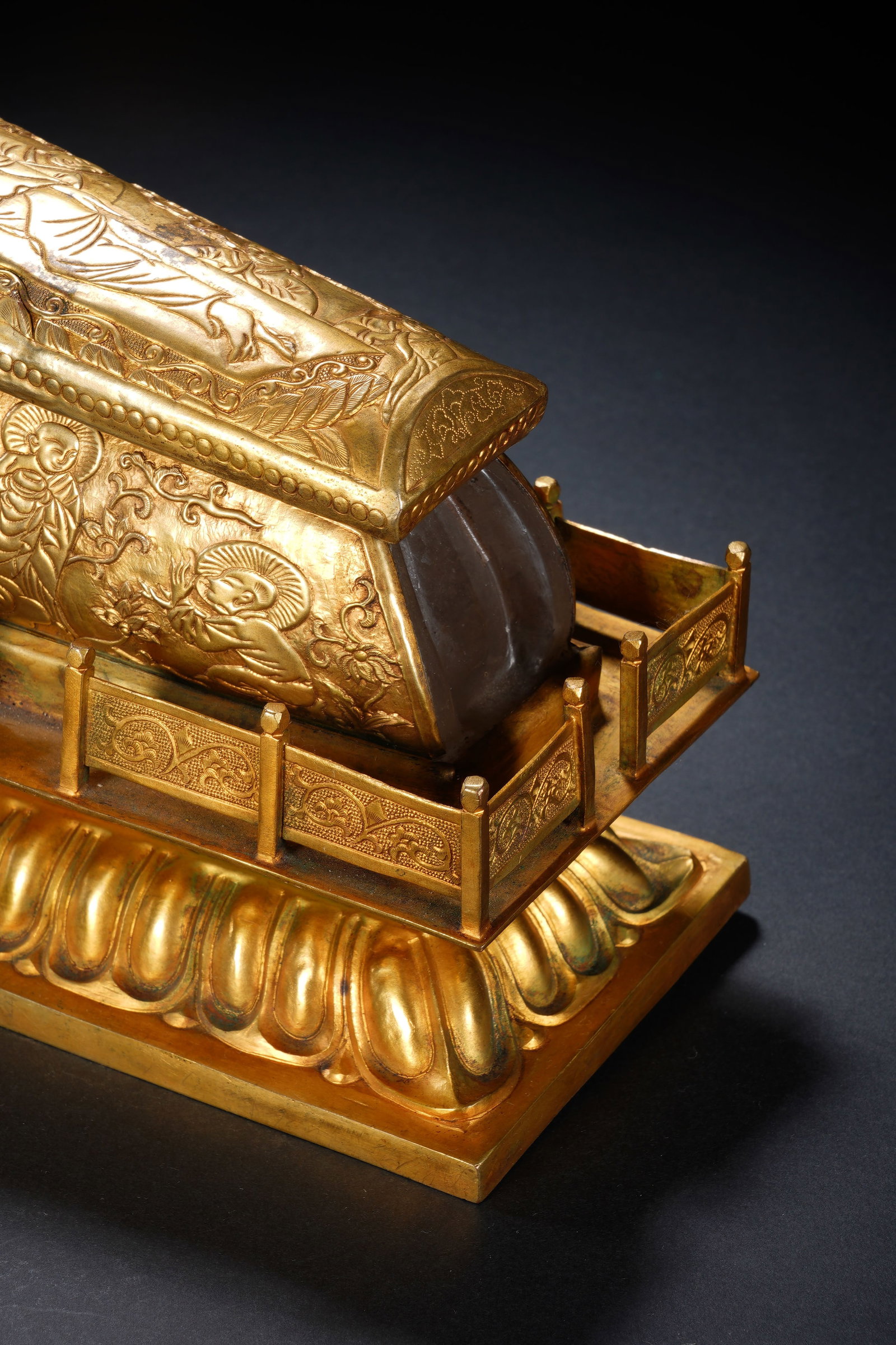 Gilt Bronze Carved Buddha Pattern Coffin - 3