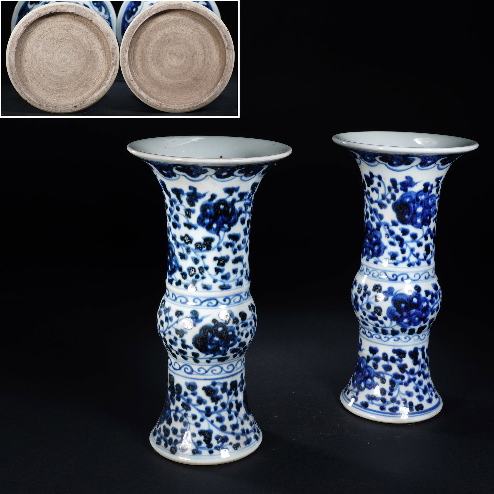 Pair of Blue and White Flower Pattern Porcelain Flower Pot: Pair of Blue and White Flower Pattern Porcelain Flower Pot (11.5 x 22.5cm)