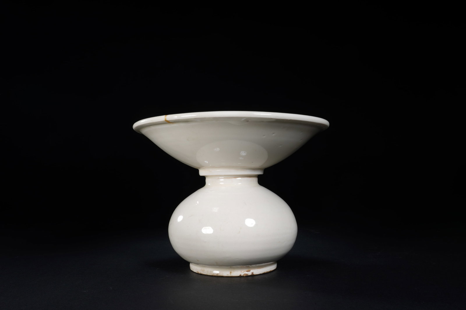 White Glazed Porcelain Cup - 3