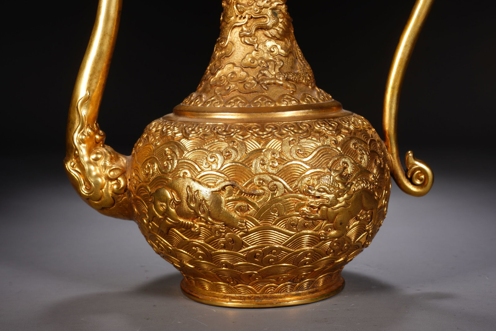 Gilt Bronze Carved Cloud and Dragon Pattern Pot - 4