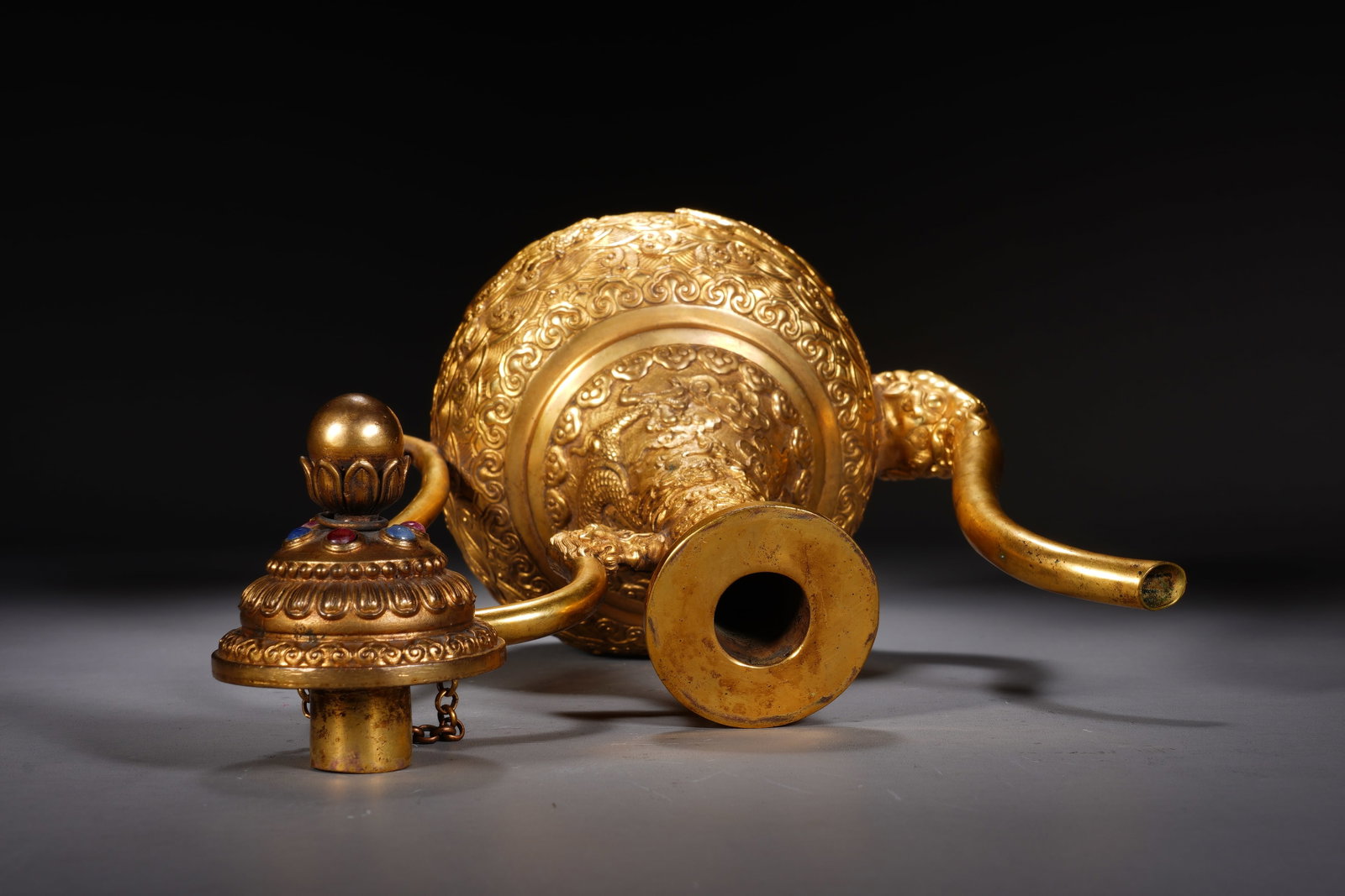 Gilt Bronze Carved Cloud and Dragon Pattern Pot - 9