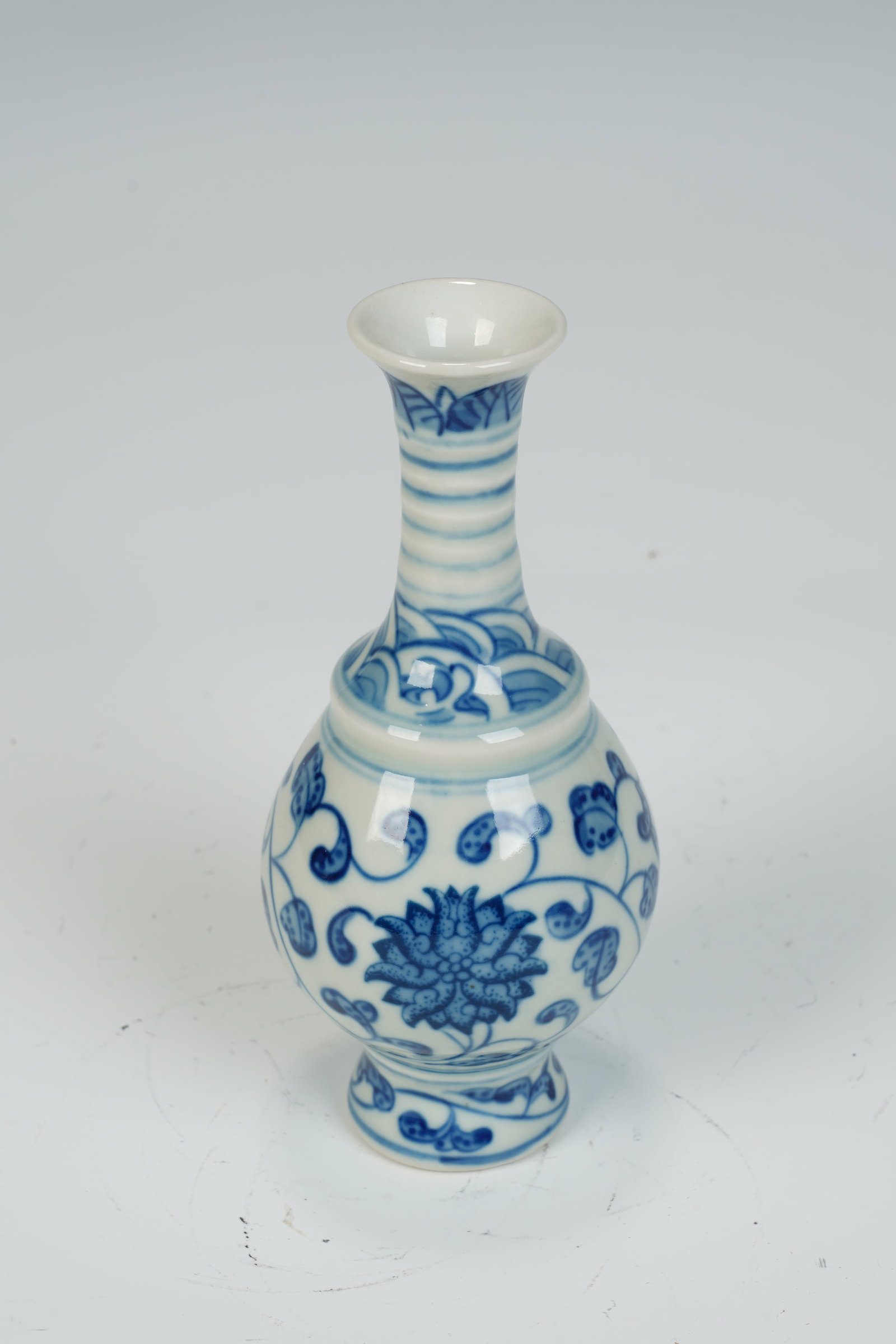 Blue and White Flower Pattern Porcelain Vase - 6