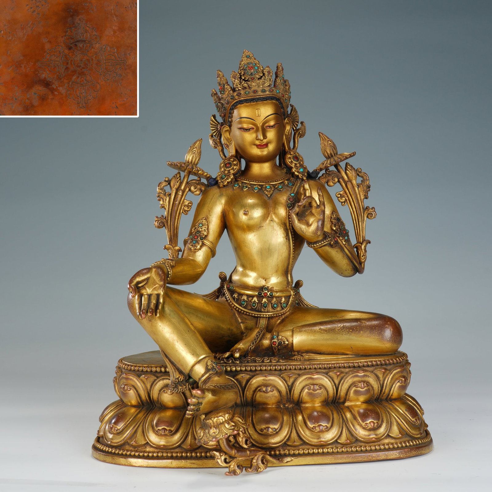 Gilt Bronze Green Tara Figure: Gilt Bronze Green Tara Figure (24 x 11 x 31cm,Weight 4.45kg)