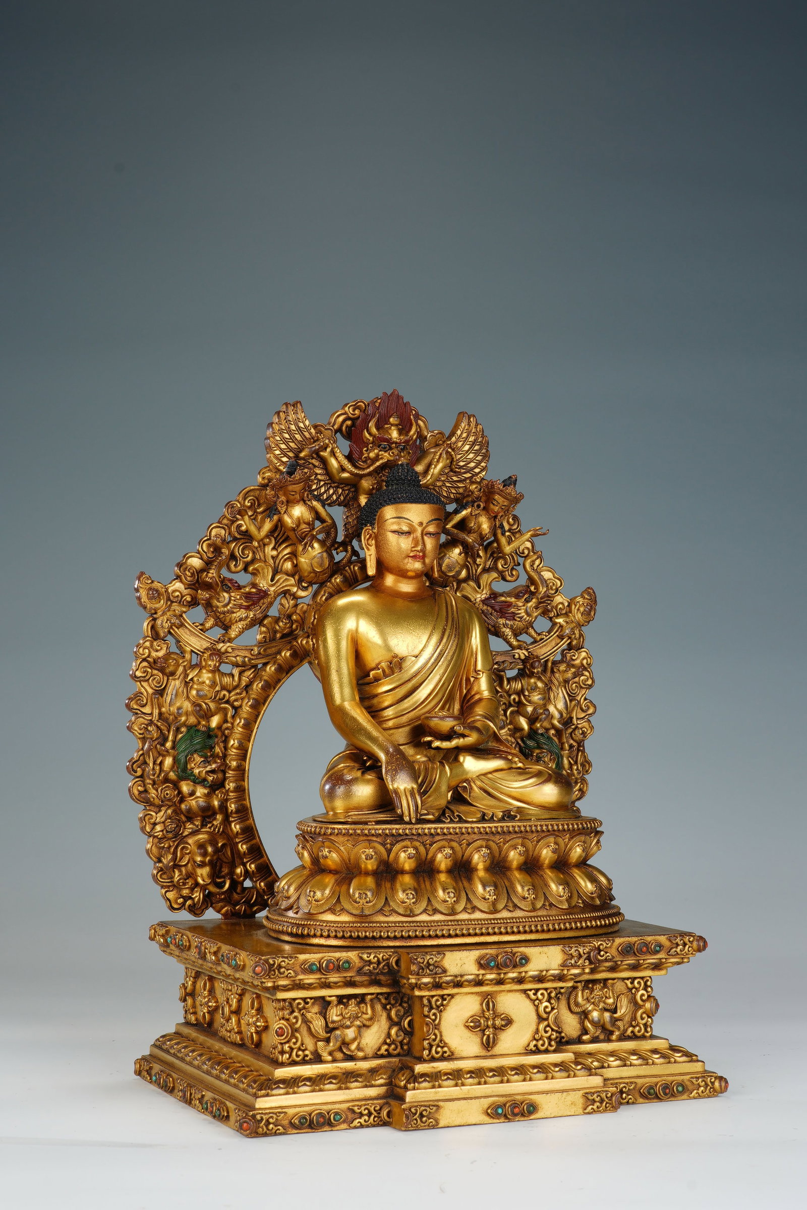 Gilt Bronze Sakyamuni Figure - 5