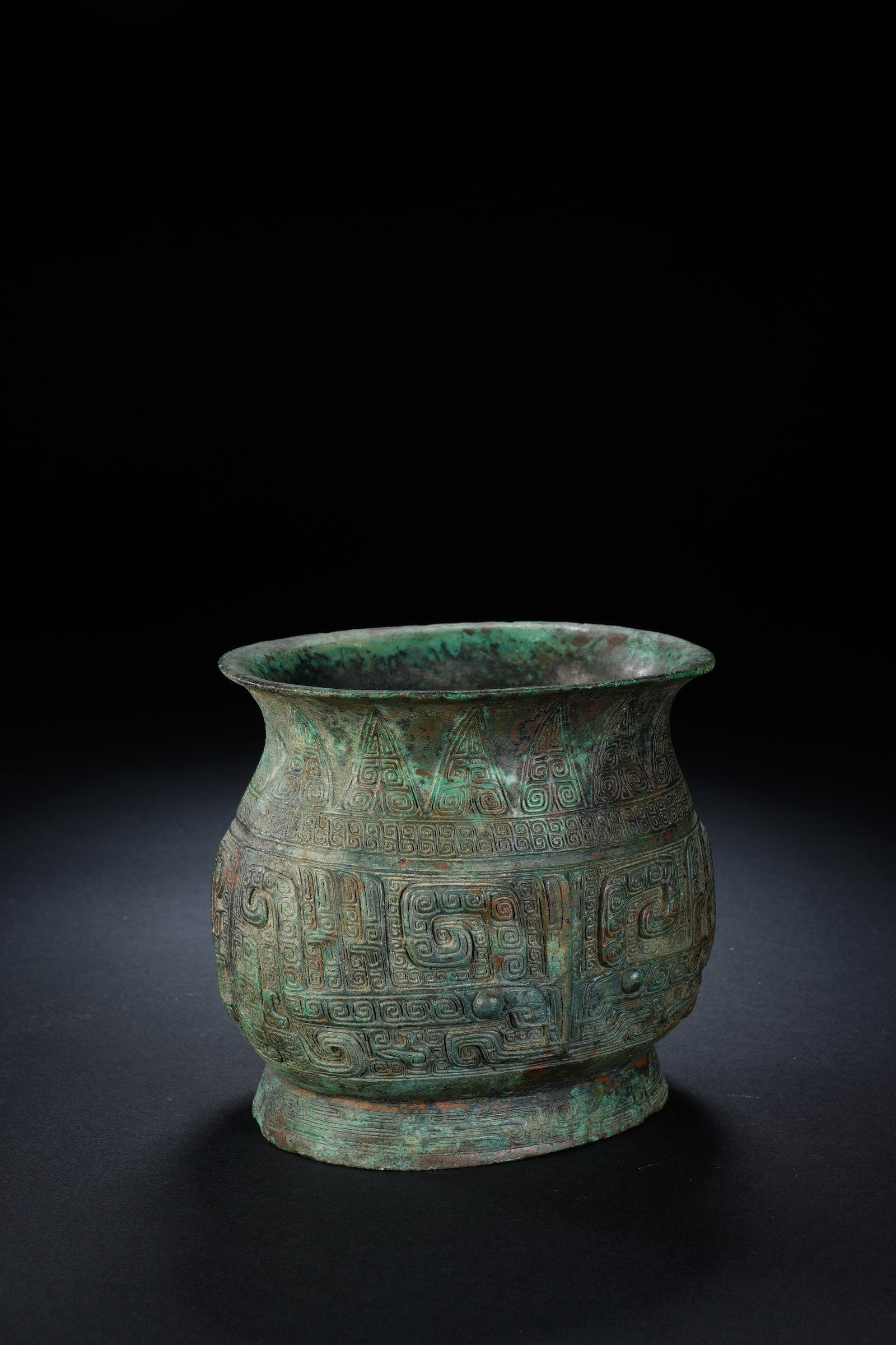 Chinese Bronze Carved Beast Face Pattern Pot - 4