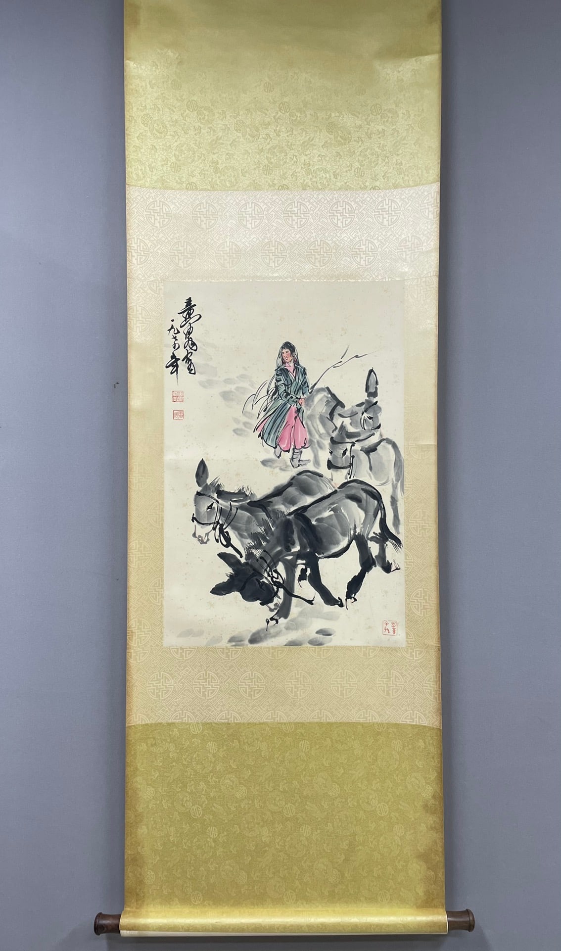Chinese Drawing Beauty and Donkey Painting,Huang Zhou Mark: Chinese Drawing Beauty and Donkey Painting,Huang Zhou Mark (68 x 45cm)