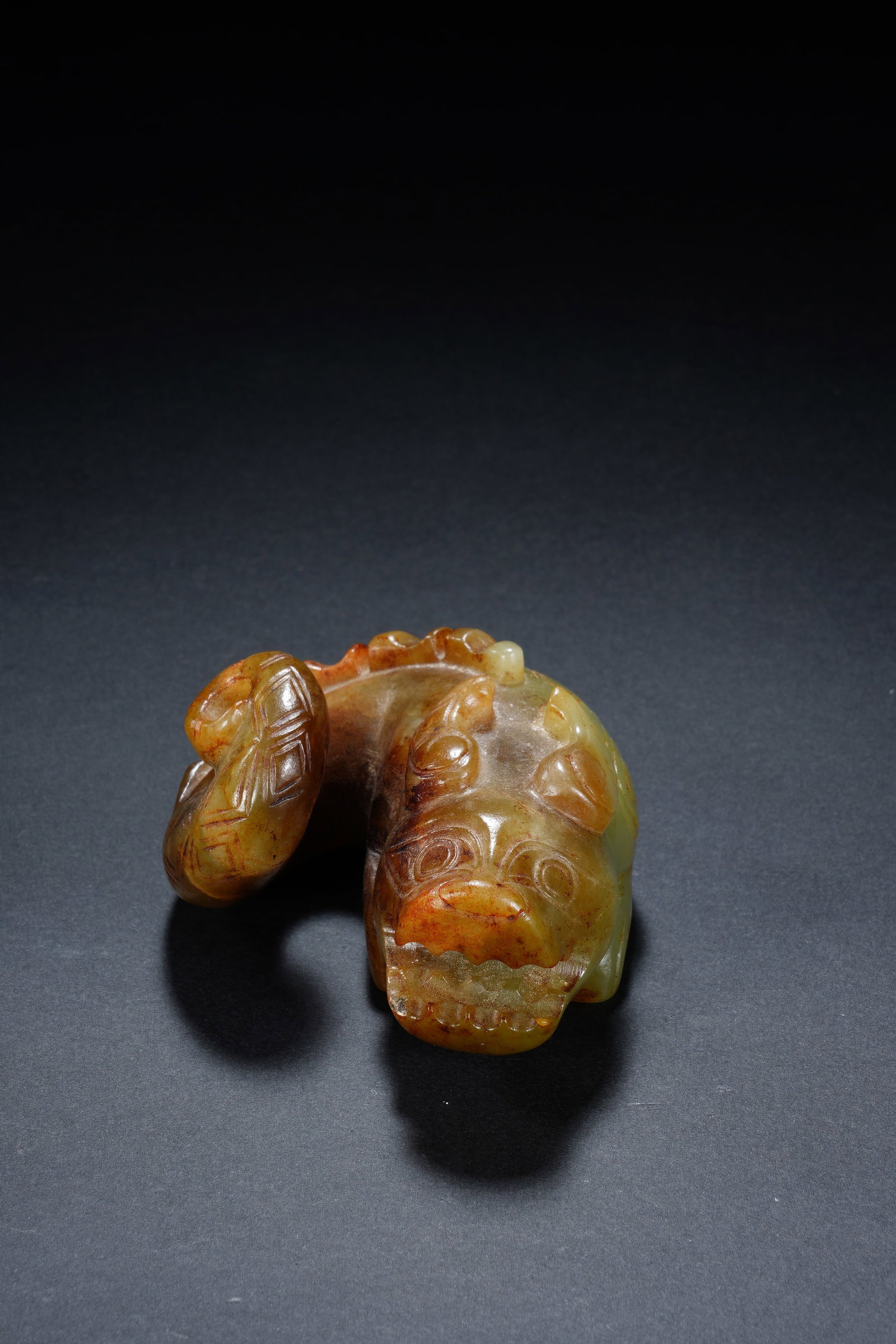 Jade Carved Beast Face Pattern Dragon Shape Ornament - 7