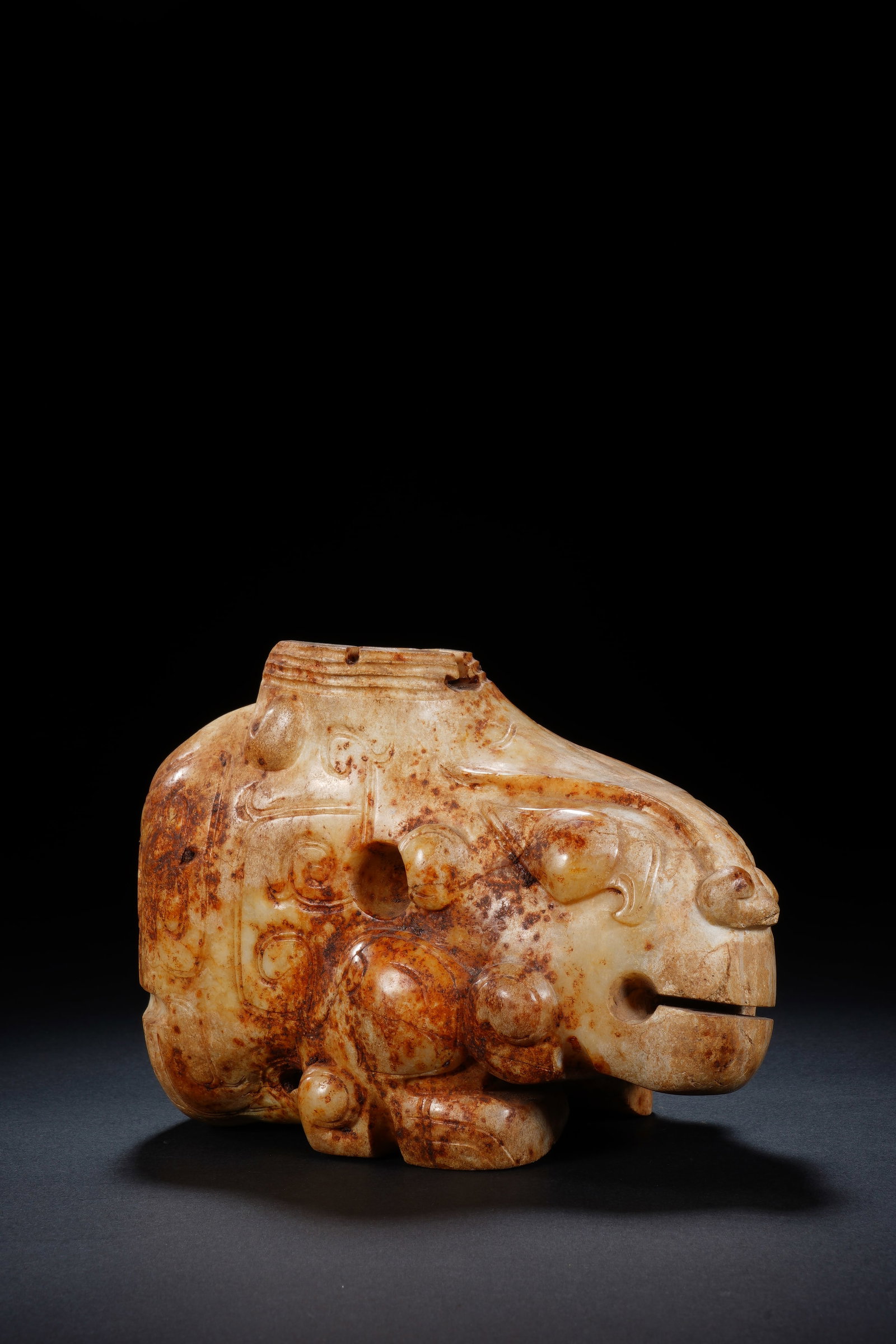 Jade Carved Beast Face Pattern Beast Shape Ornament - 2
