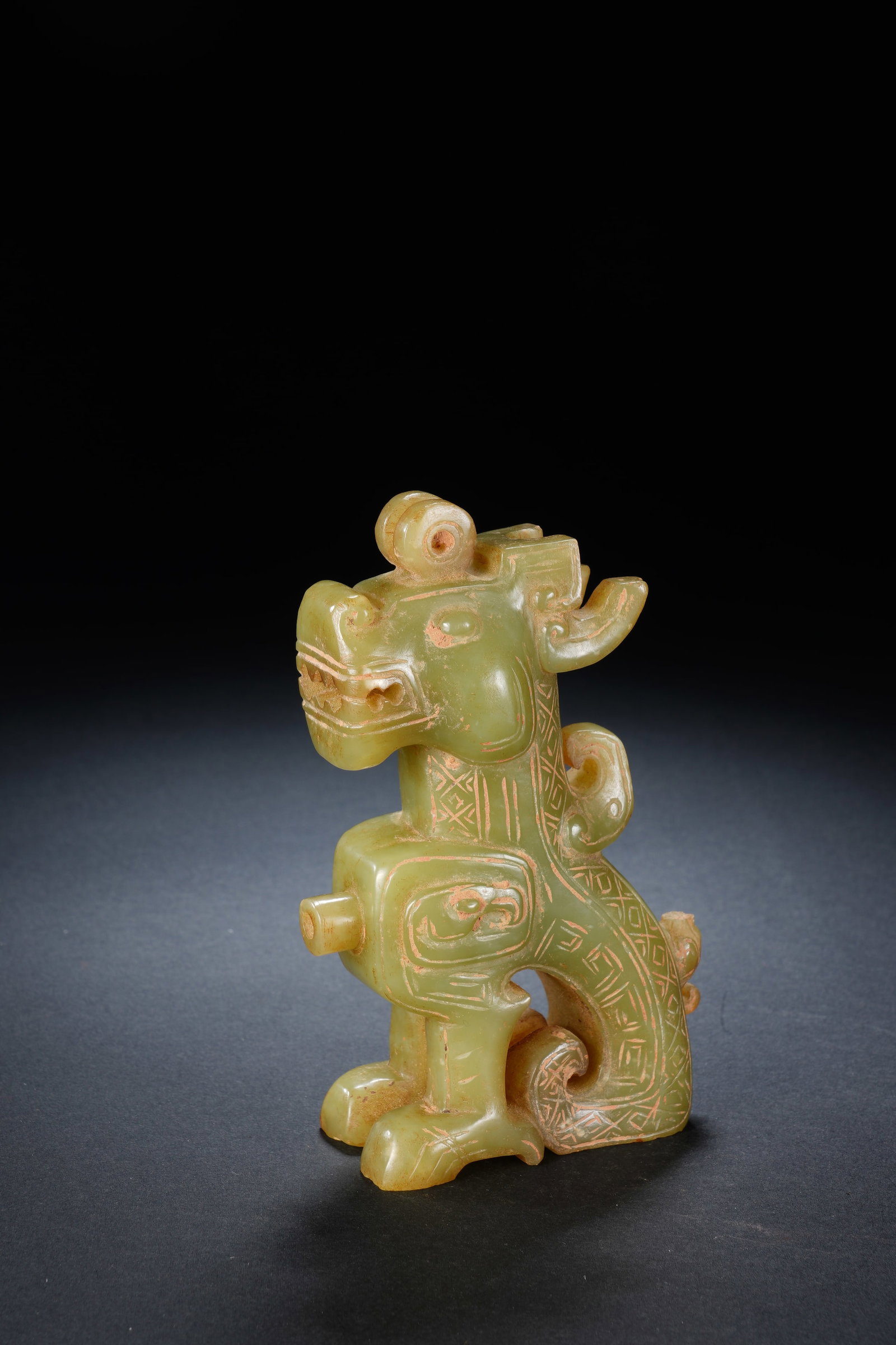 Jade Carved Beast Face Pattern Dragon Shape Ornament - 2