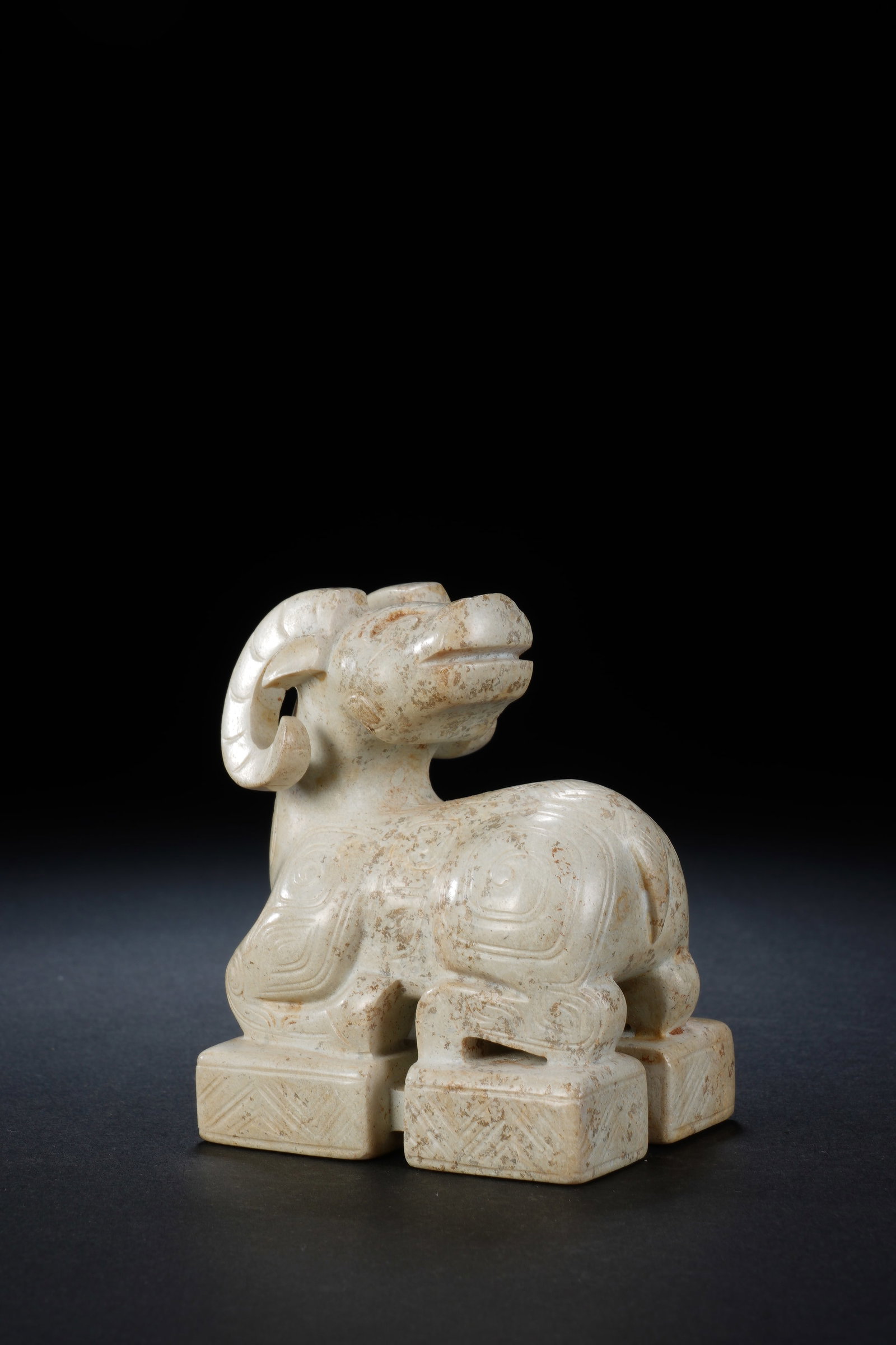 Jade Carved Beast Face Pattern Ram Shape Stone Seal - 2