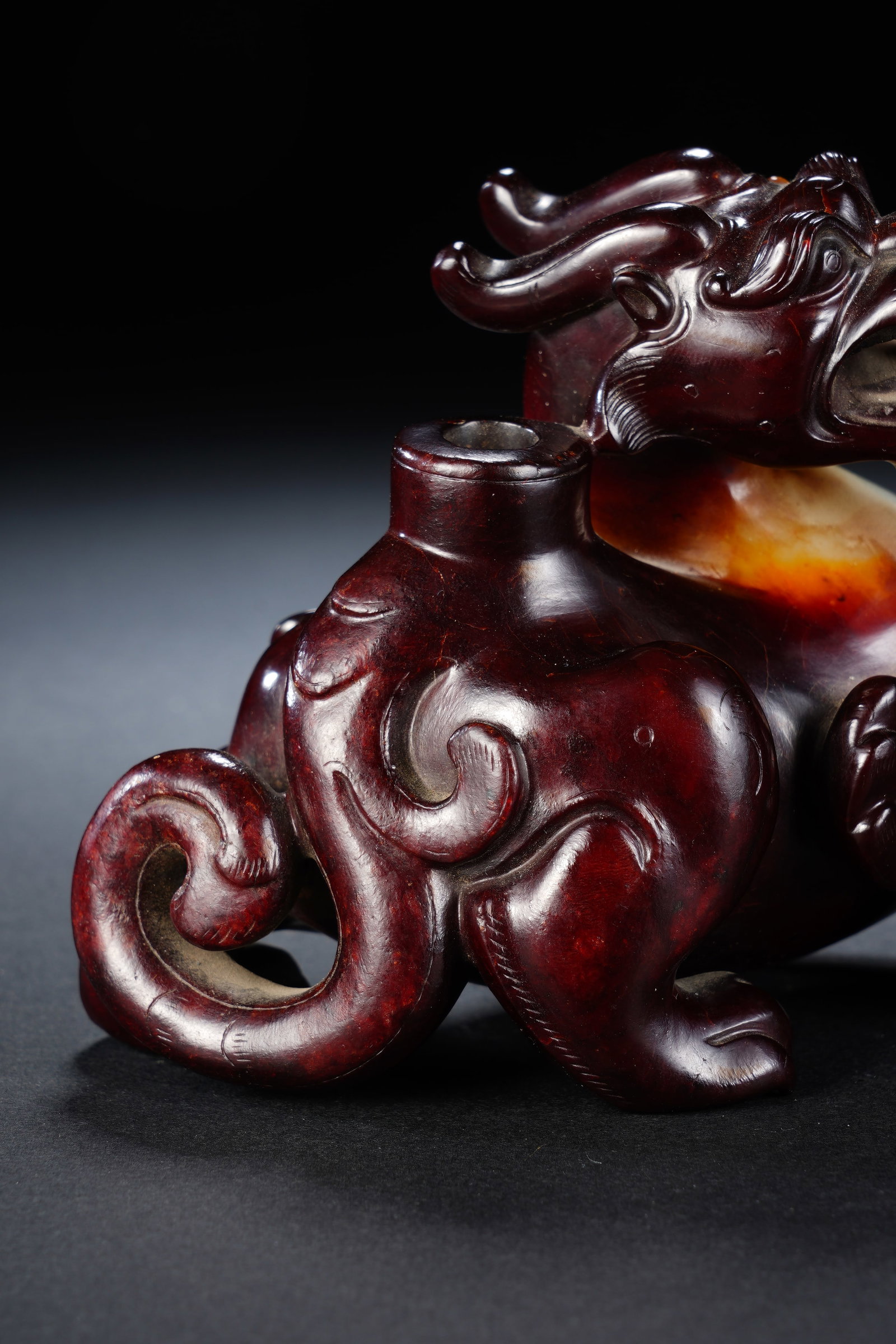 Jade Carved Beast Shape Figure - 3