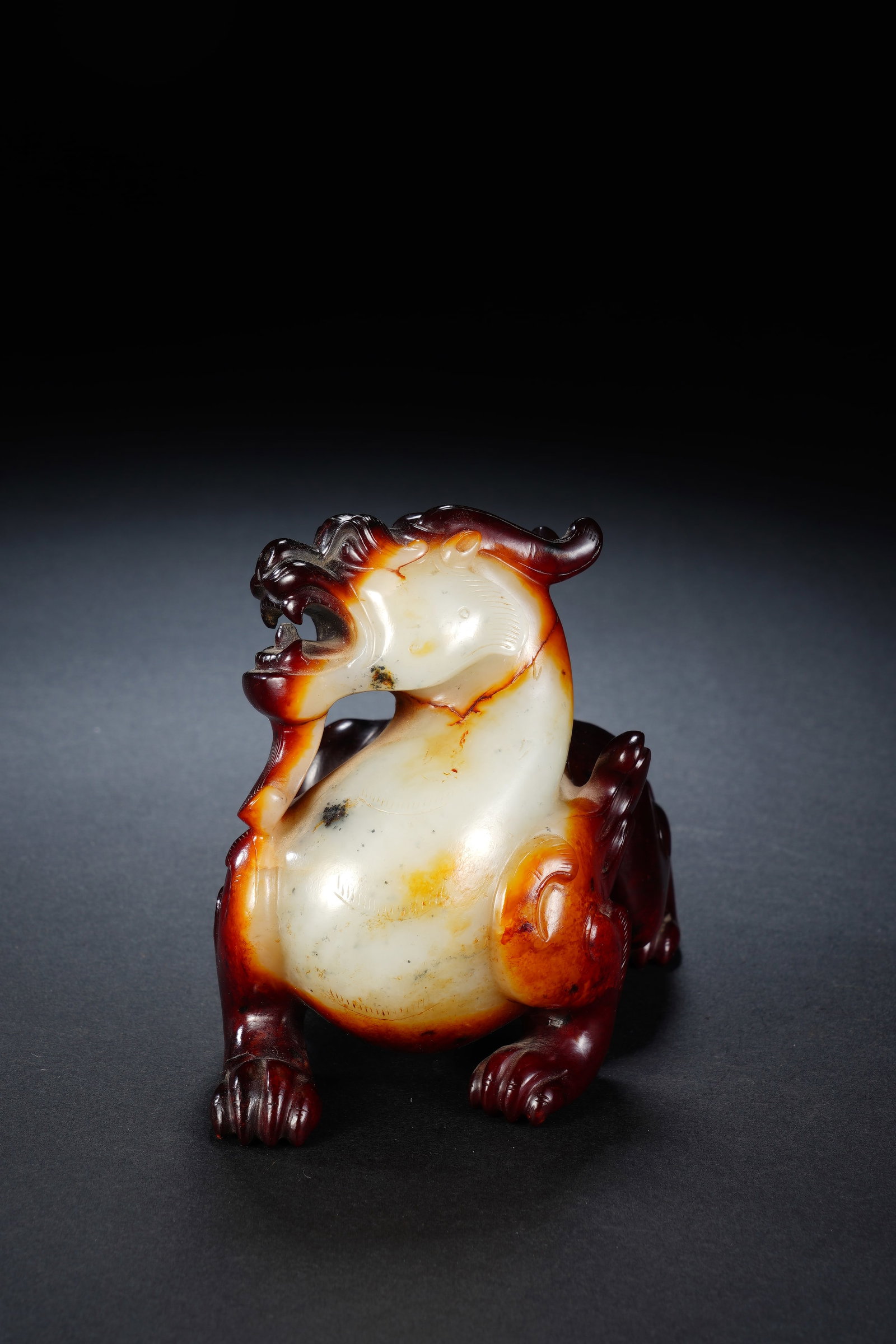 Jade Carved Beast Shape Figure - 6