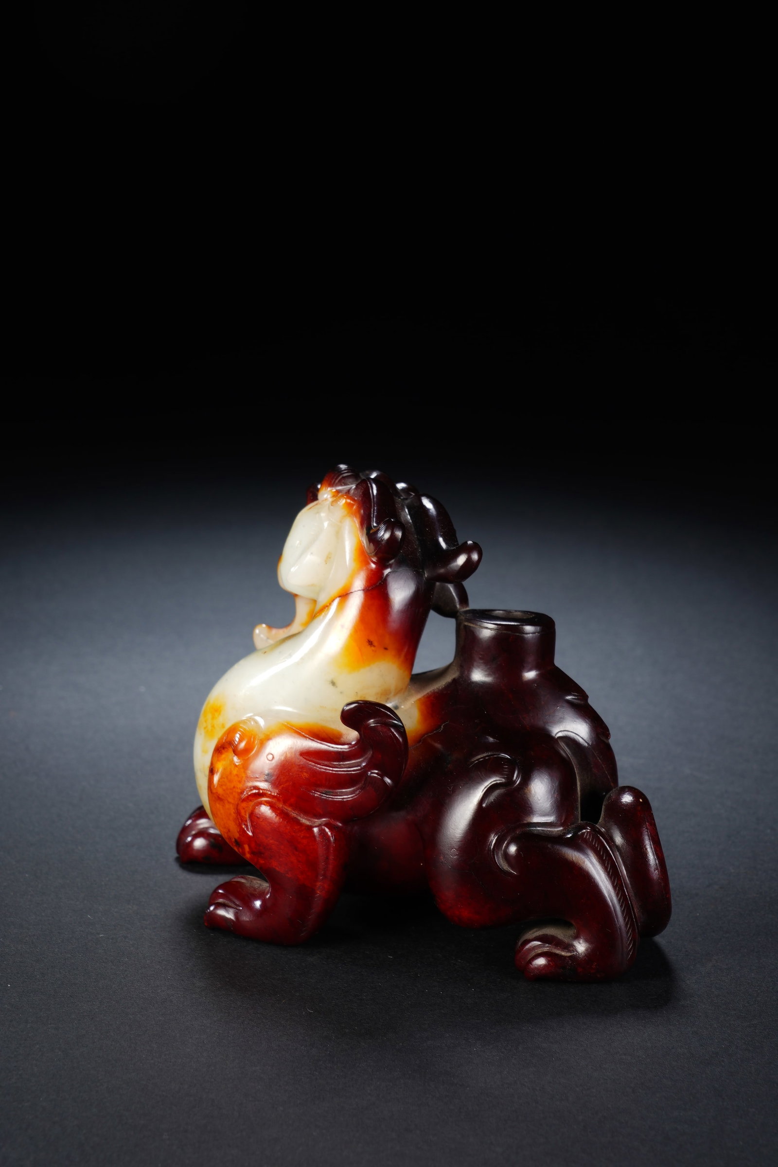 Jade Carved Beast Shape Figure - 7