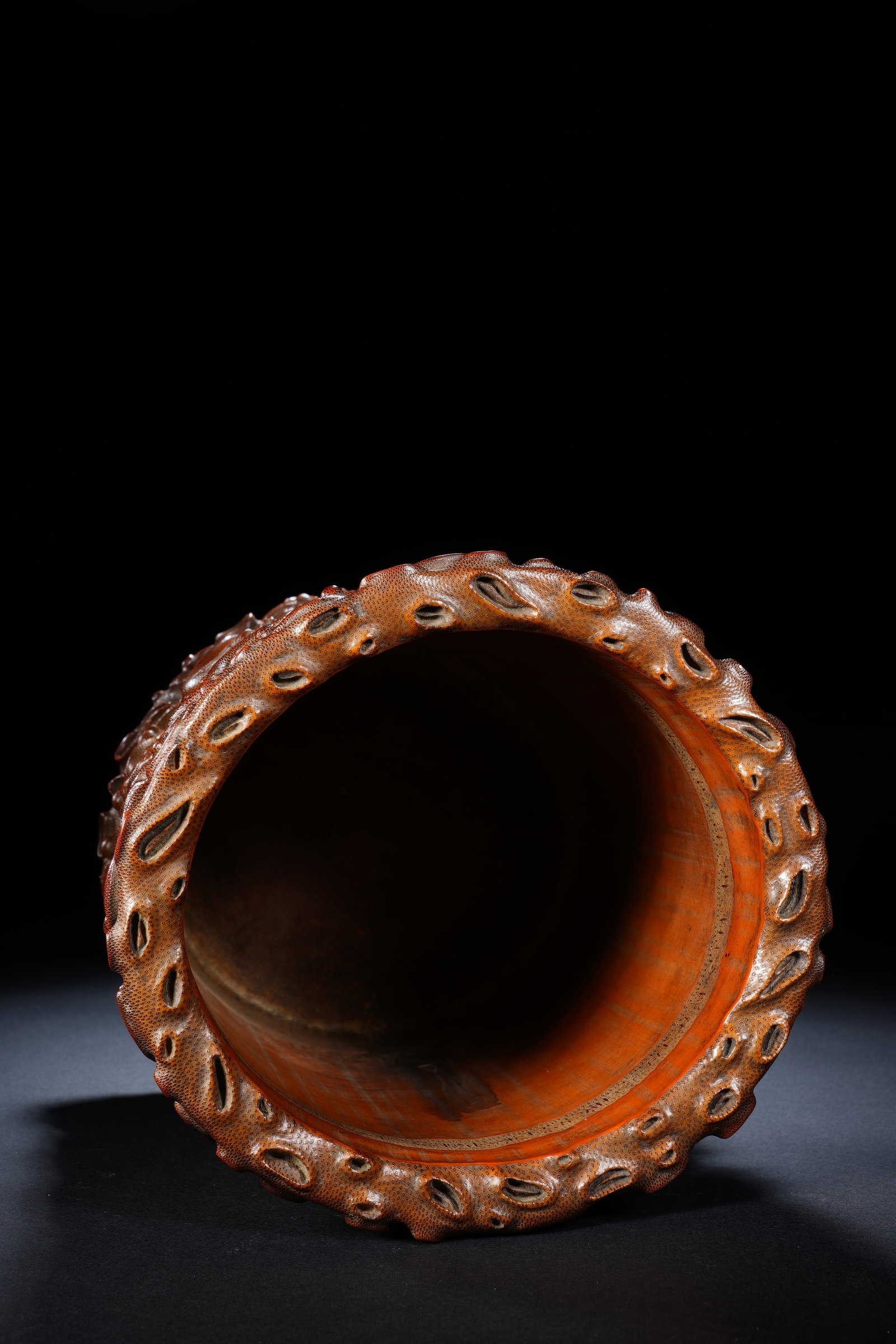 Bamboo Carved Cloud and Chi Dragon Pattern Brush Pot - 8