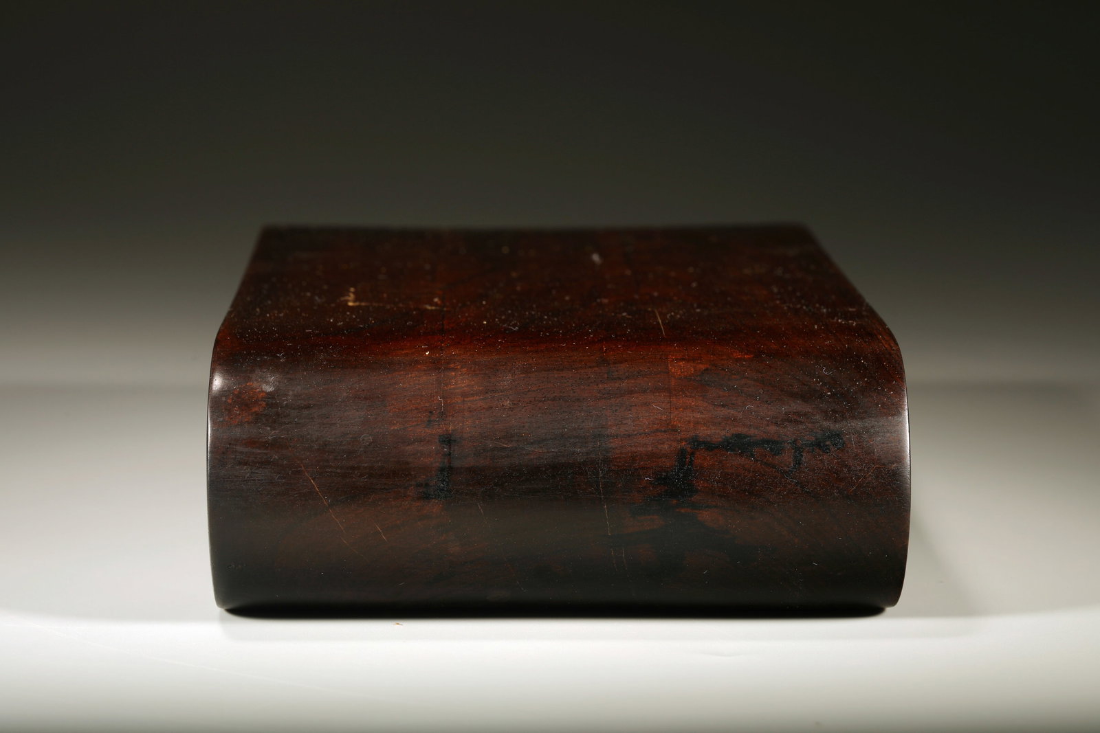 A HUANGHUALI OPENWORK LOWER TABLE - 5