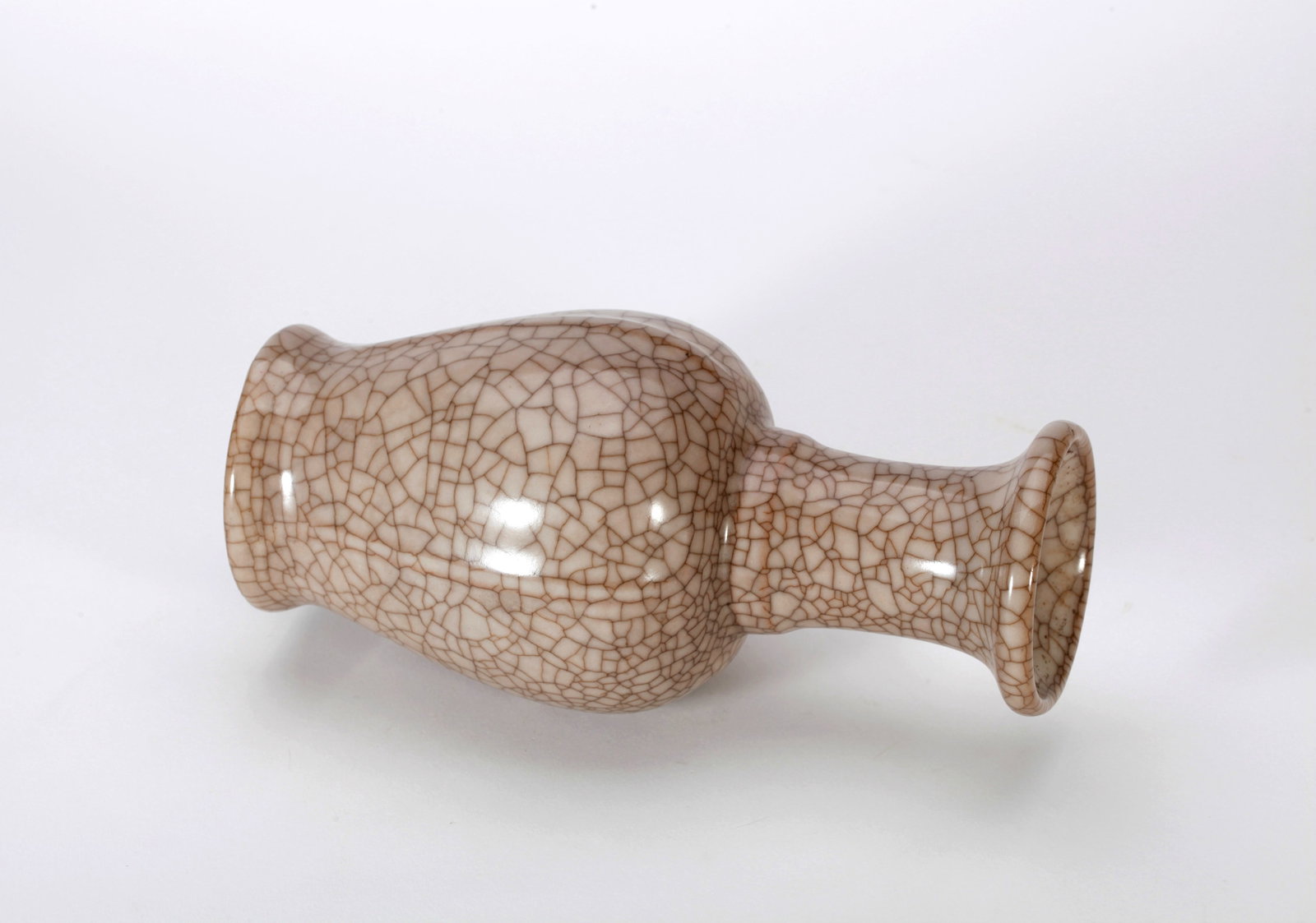 A GE-TYPE VASE - 6