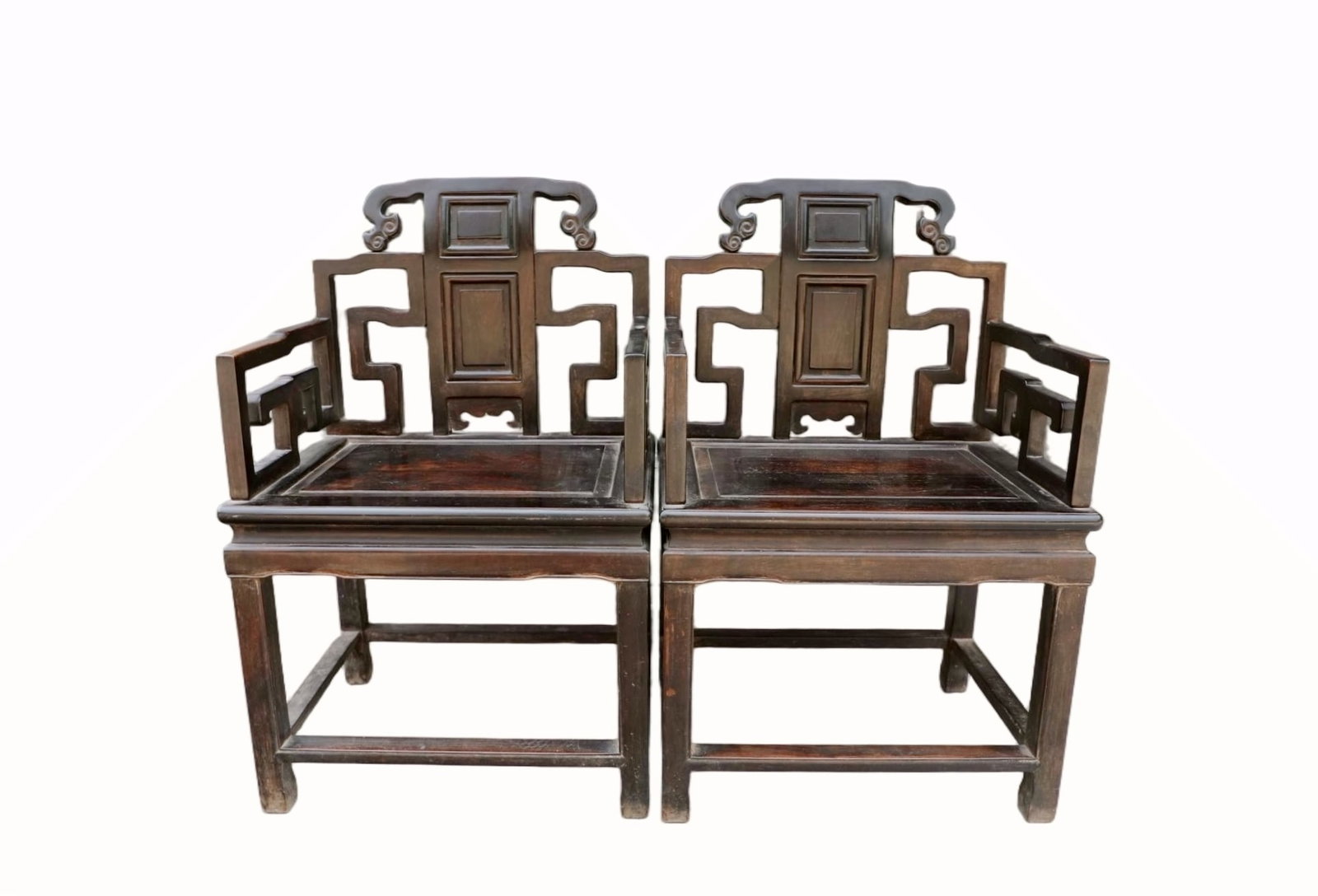 A PAIR OF ZITAN CARVED LINGZHI RUYI ARMCHAIRS: A PAIR OF ZITAN CARVED LINGZHI RUYI ARMCHAIRS Length:60cm,Width:47cm,Height:95cm