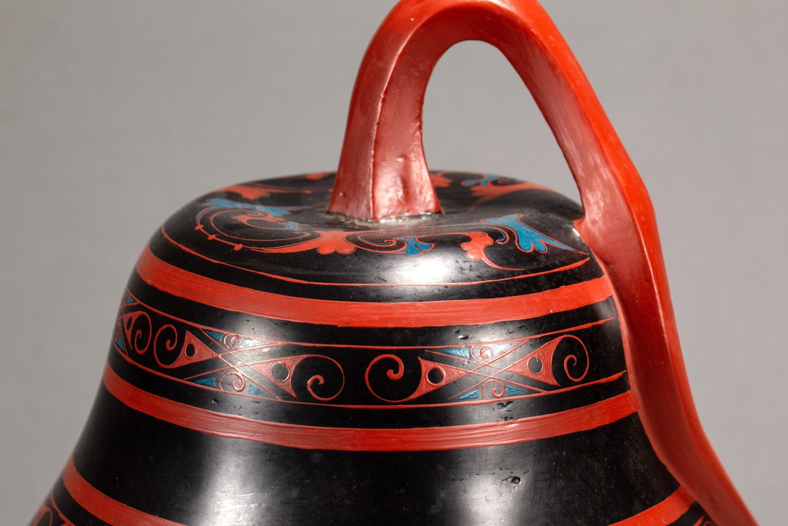 A LACQUER JAR - 2