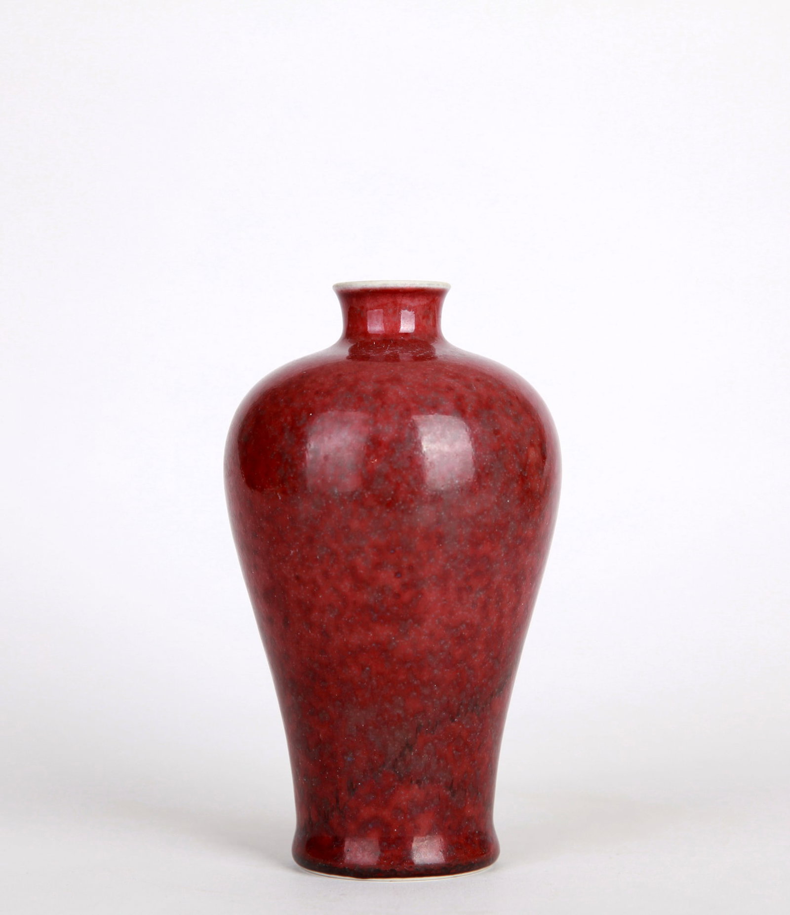 A LANG RED SMALL MEIPING VASE - 3