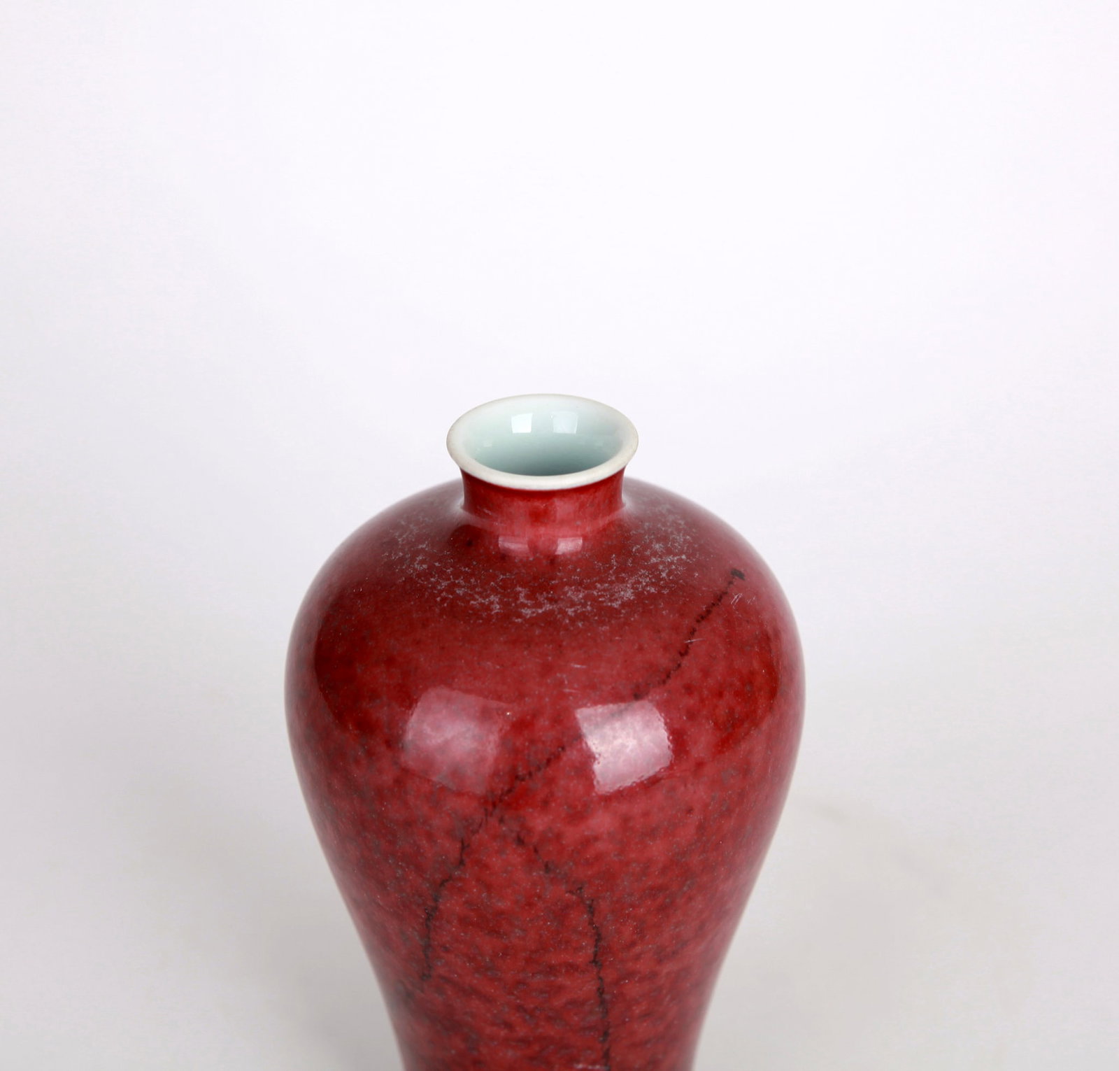 A LANG RED SMALL MEIPING VASE - 5