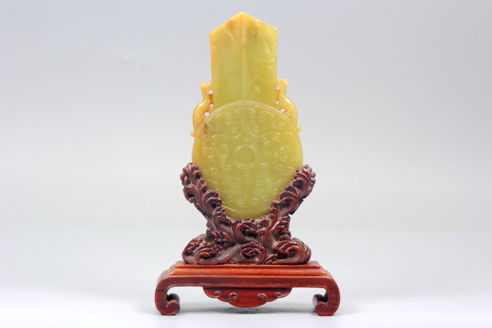 A HETIAN JADE CHI DRAGON GUI TABLET (1 of 9)