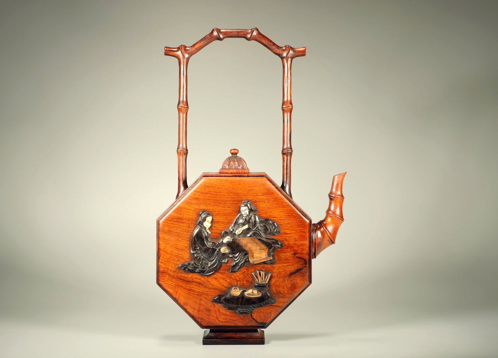 A HUANGHUALI INLAID ZITAN FIGURAL TEAPOT: A HUANGHUALI INLAID ZITAN FIGURAL TEAPOT Height:38cm,Width:23cm