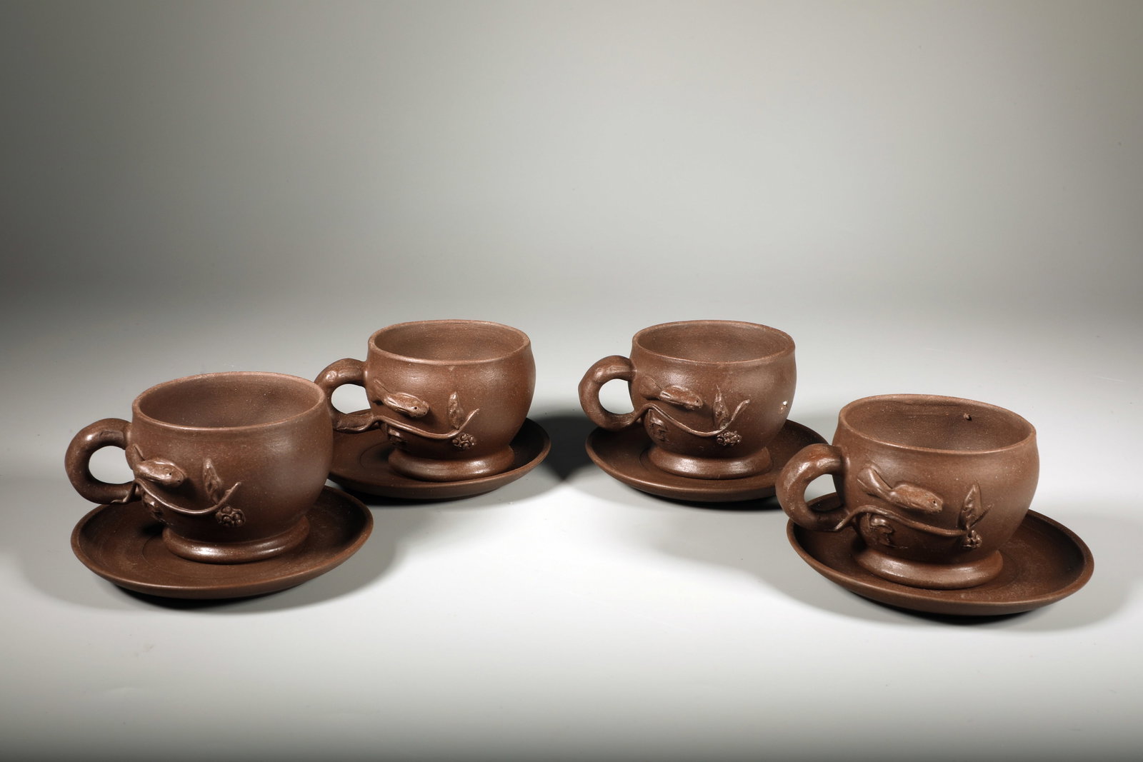 A ZISHA SQUIRREL AND GRAPE TEAPOT SET - 8