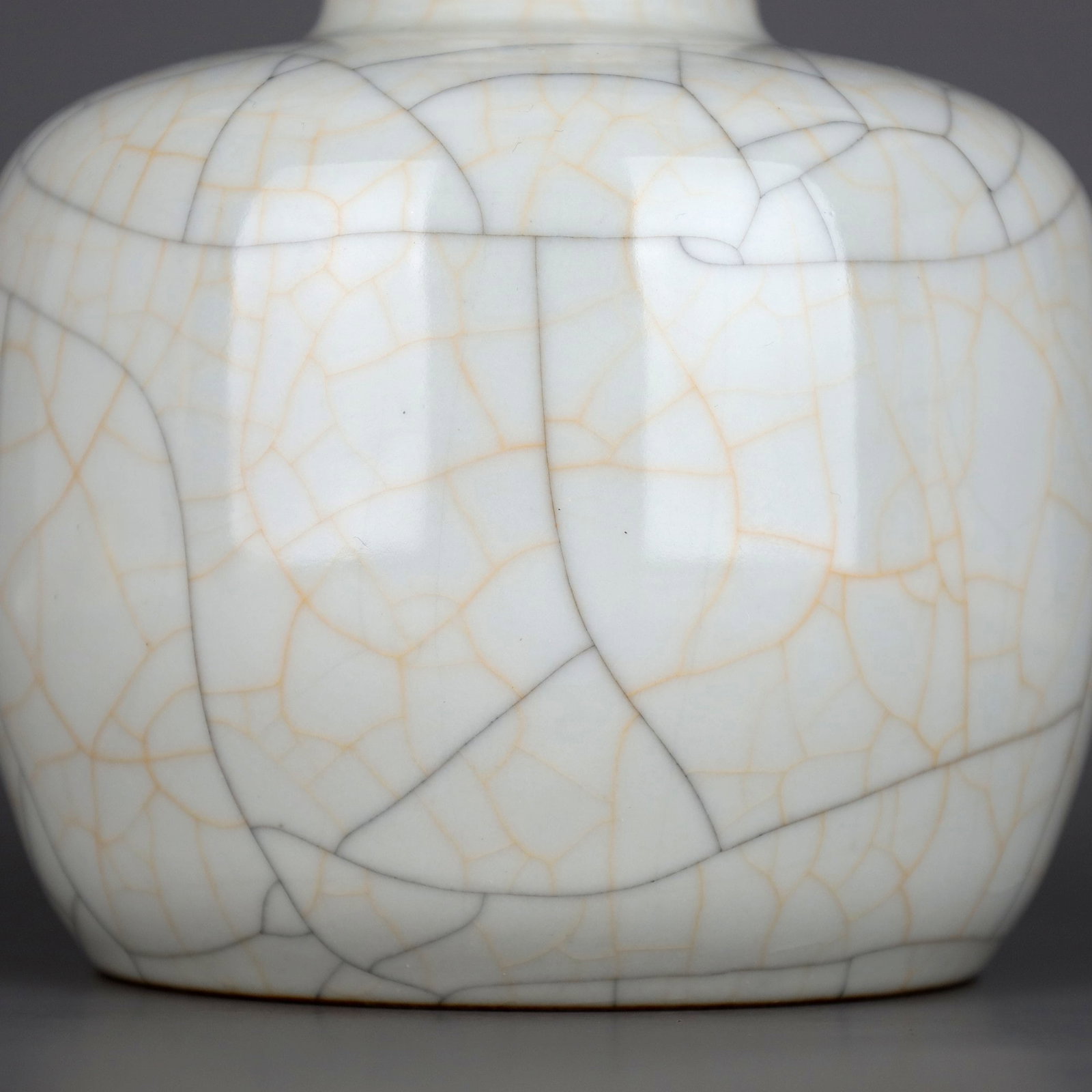 A GE-TYPE VASE - 6