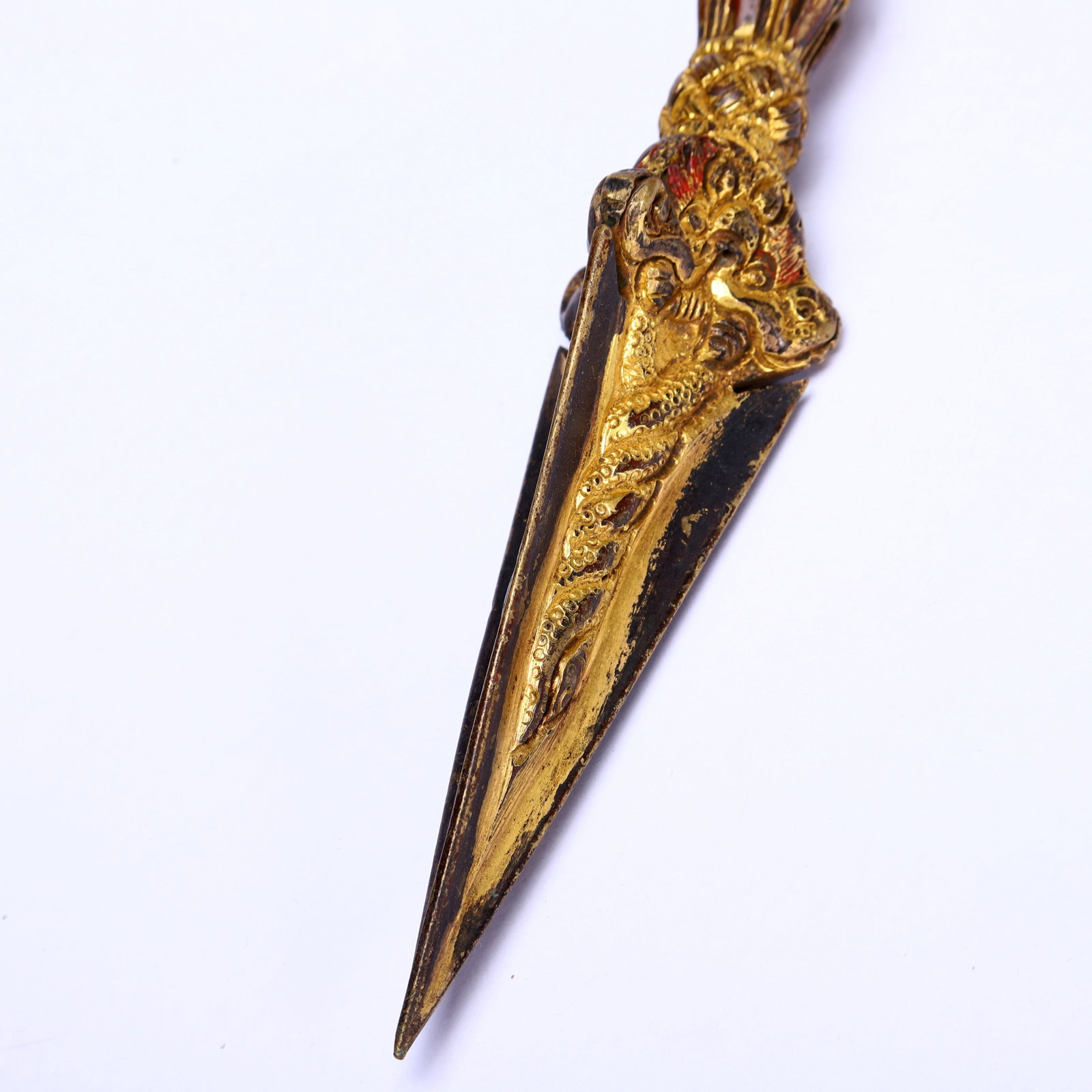A GILT-BRONZE RITUAL IMPLEMENT - 3