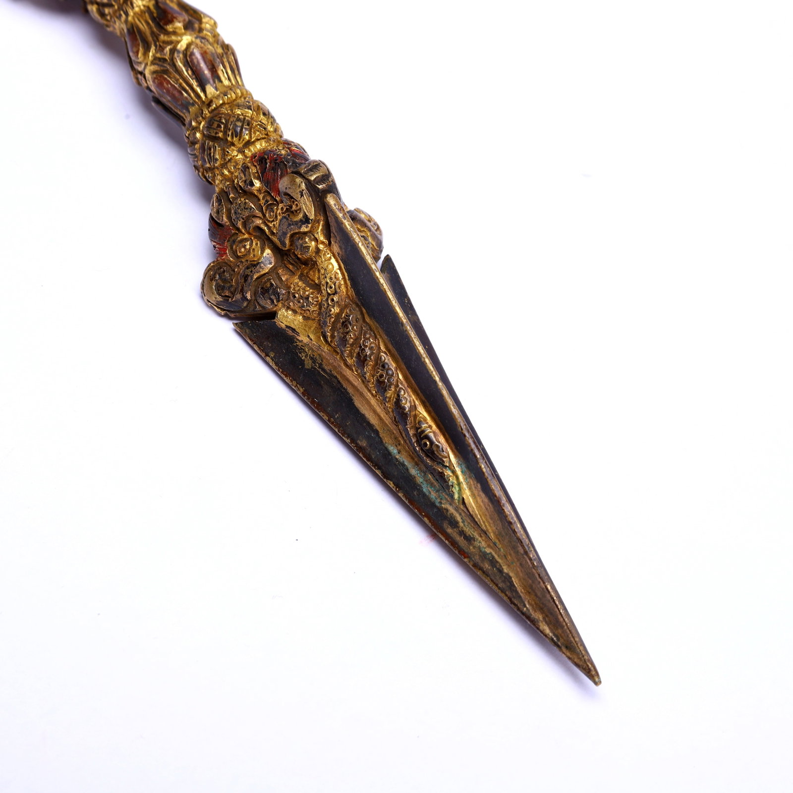 A GILT-BRONZE RITUAL IMPLEMENT - 6