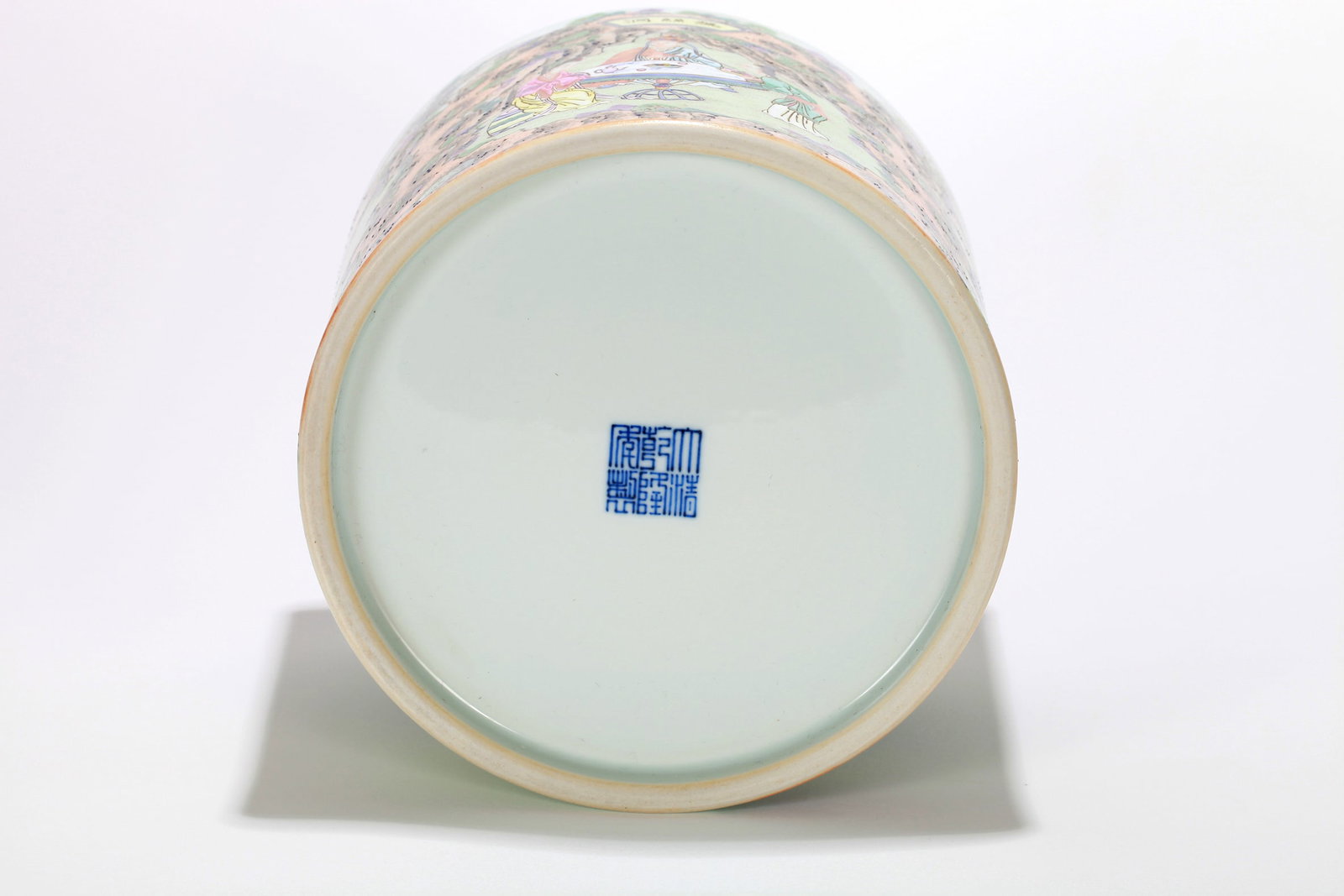 A FAMILLE ROSE FIGURAL BRUSHPOT (WITH DOCUMENTS) - 11