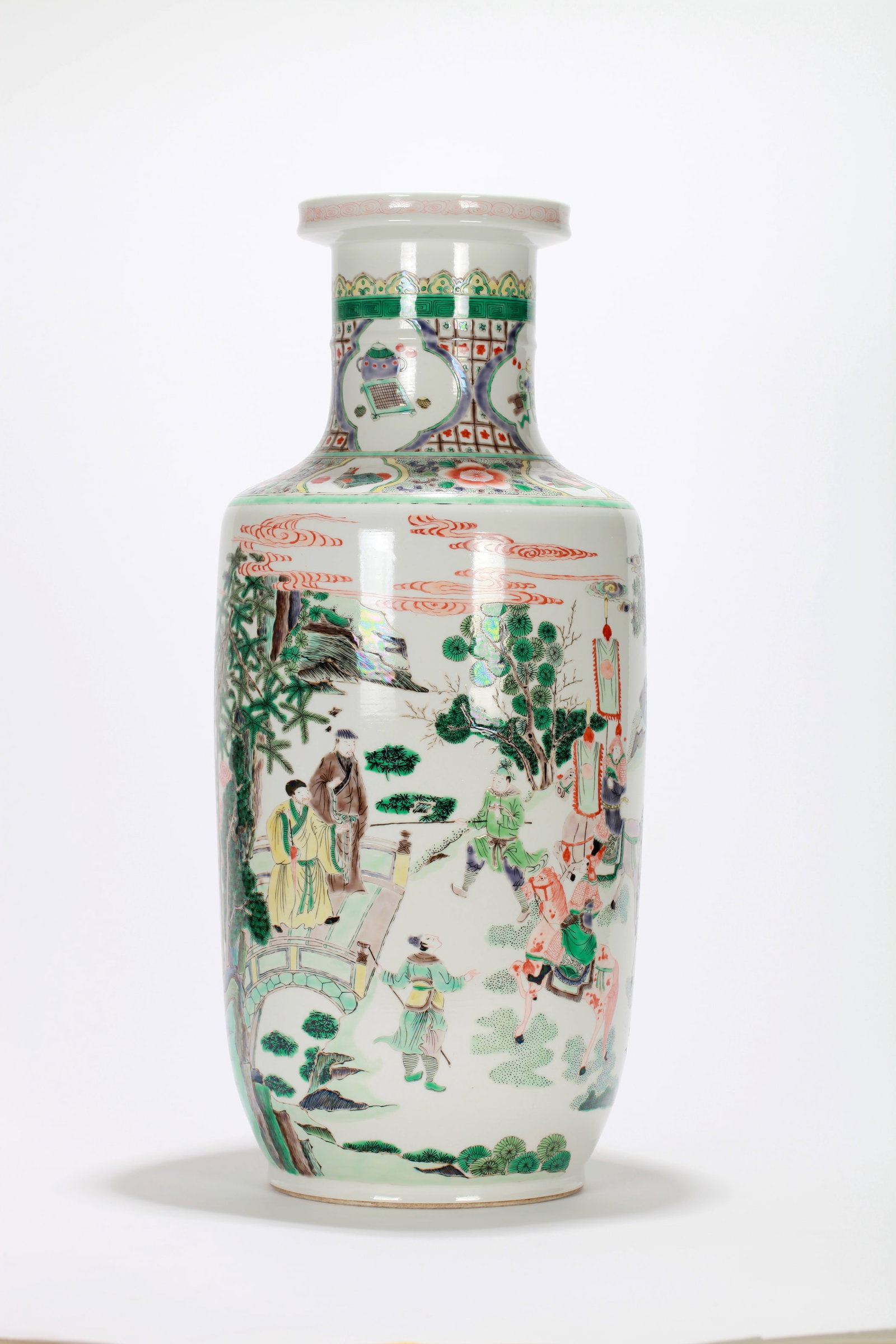A WUCAI FIGURAL VASE - 6