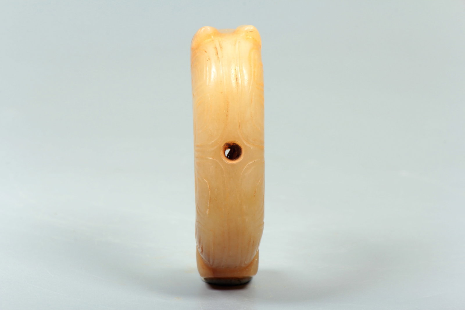 A HETIAN JADE DRAGON PENDANT - 7