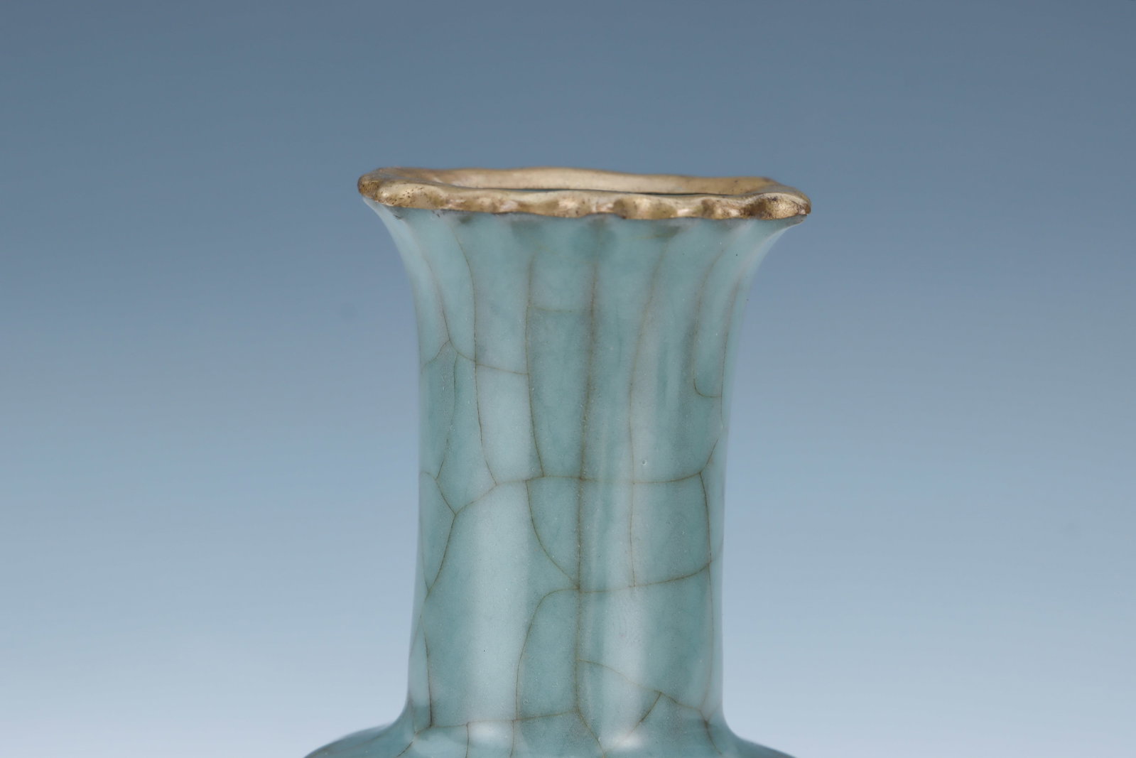 Guan Ware Porcelain Vase - 5