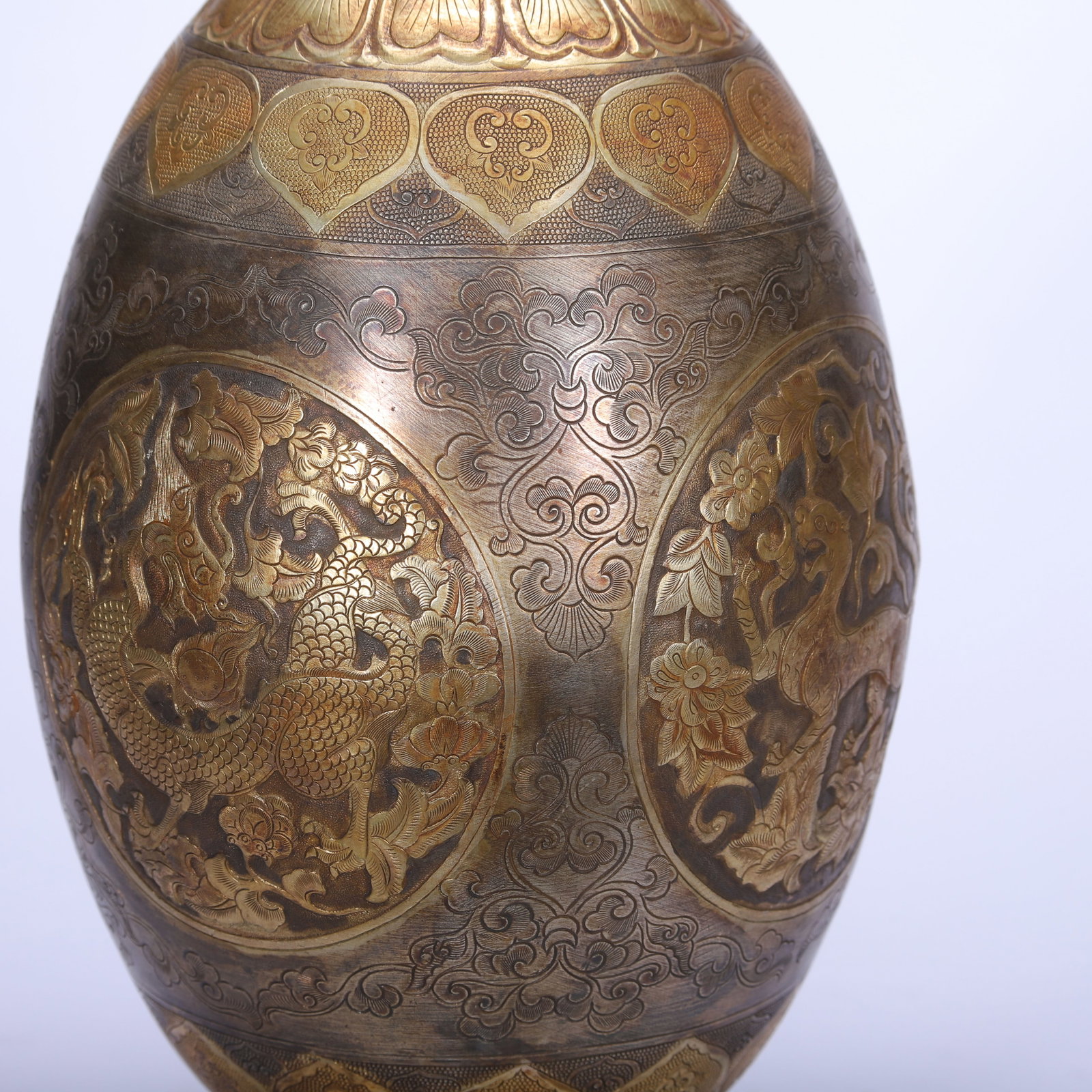 Gilt Silver Carved Beast and Flower Pattern Pot - 6