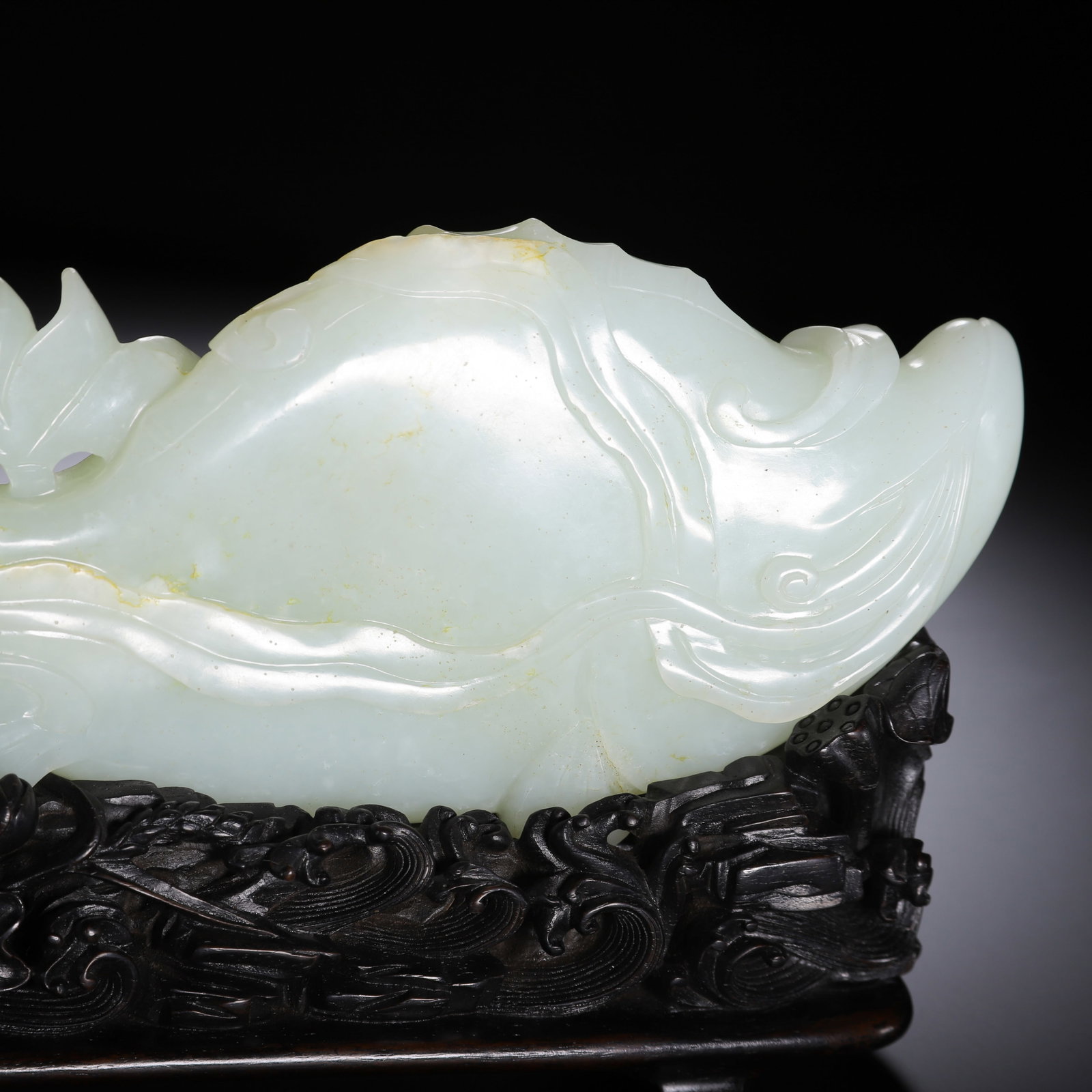 Jade Carved Lotus Flower Pattern Fish Shape Figure - 6